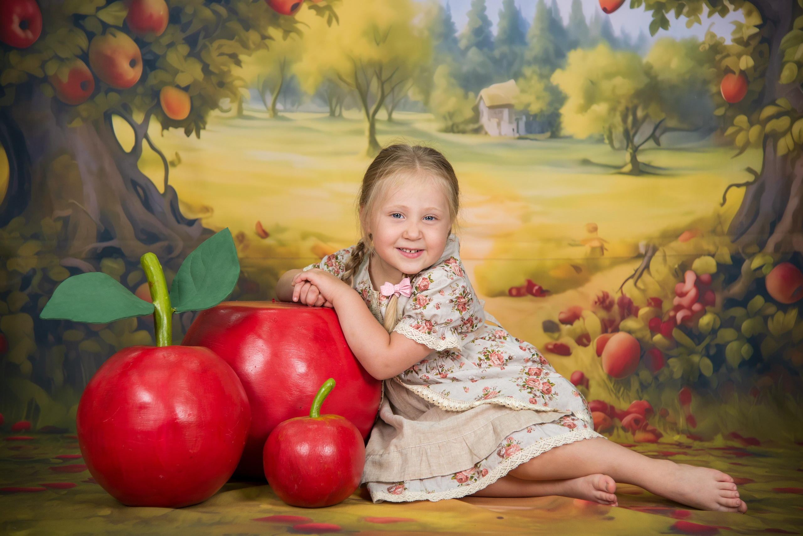 Яблоневый сад. Выпускные альбомы Ярославль