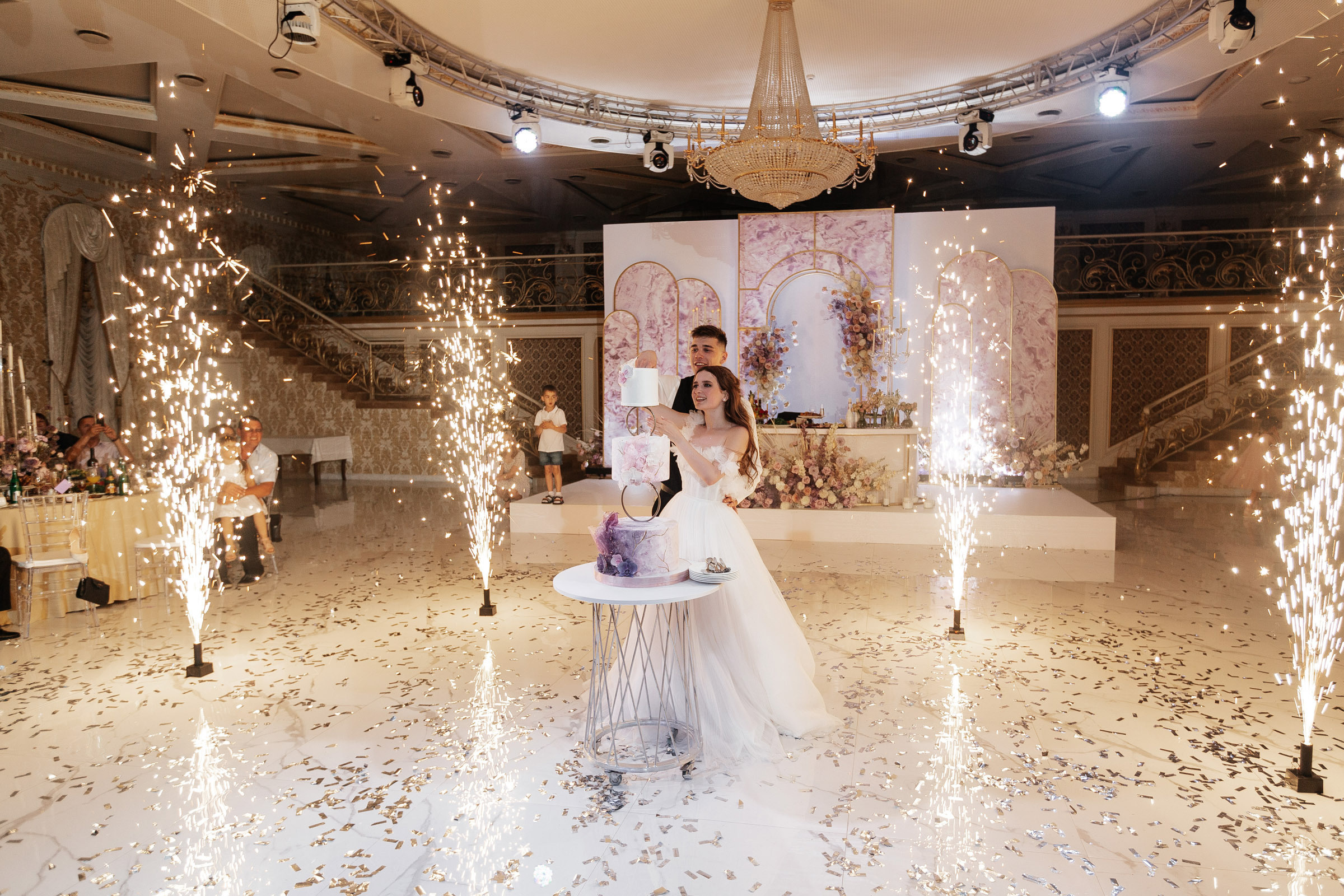 Красивая летняя свадьба в Краснодаре. Архитектурный и интерьерный фотограф в Краснодаре | Дмитрий Демской