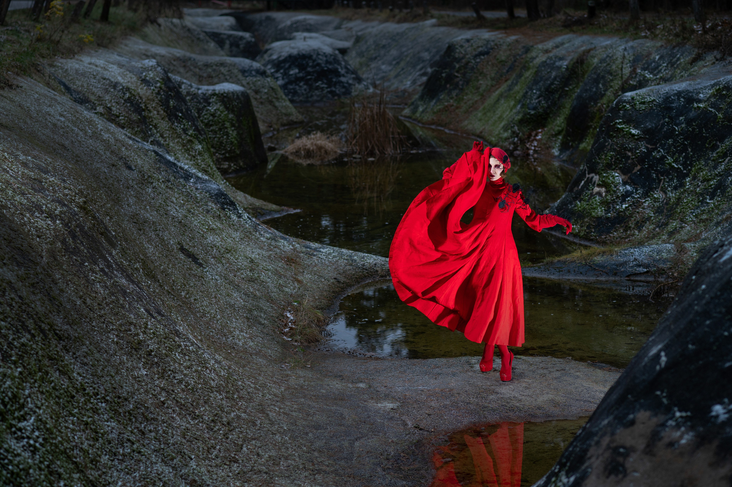 Spyder woman. Portrait photographer in Minsk Slava Potalakh