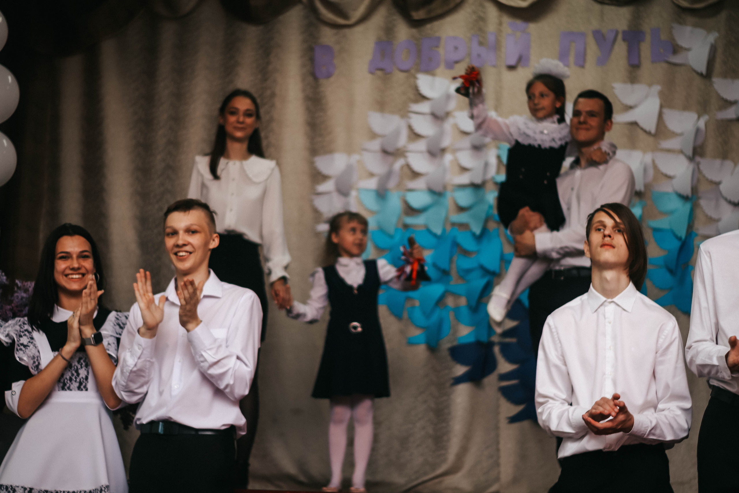 Последний звонок. Фотограф Дарья Маташкова