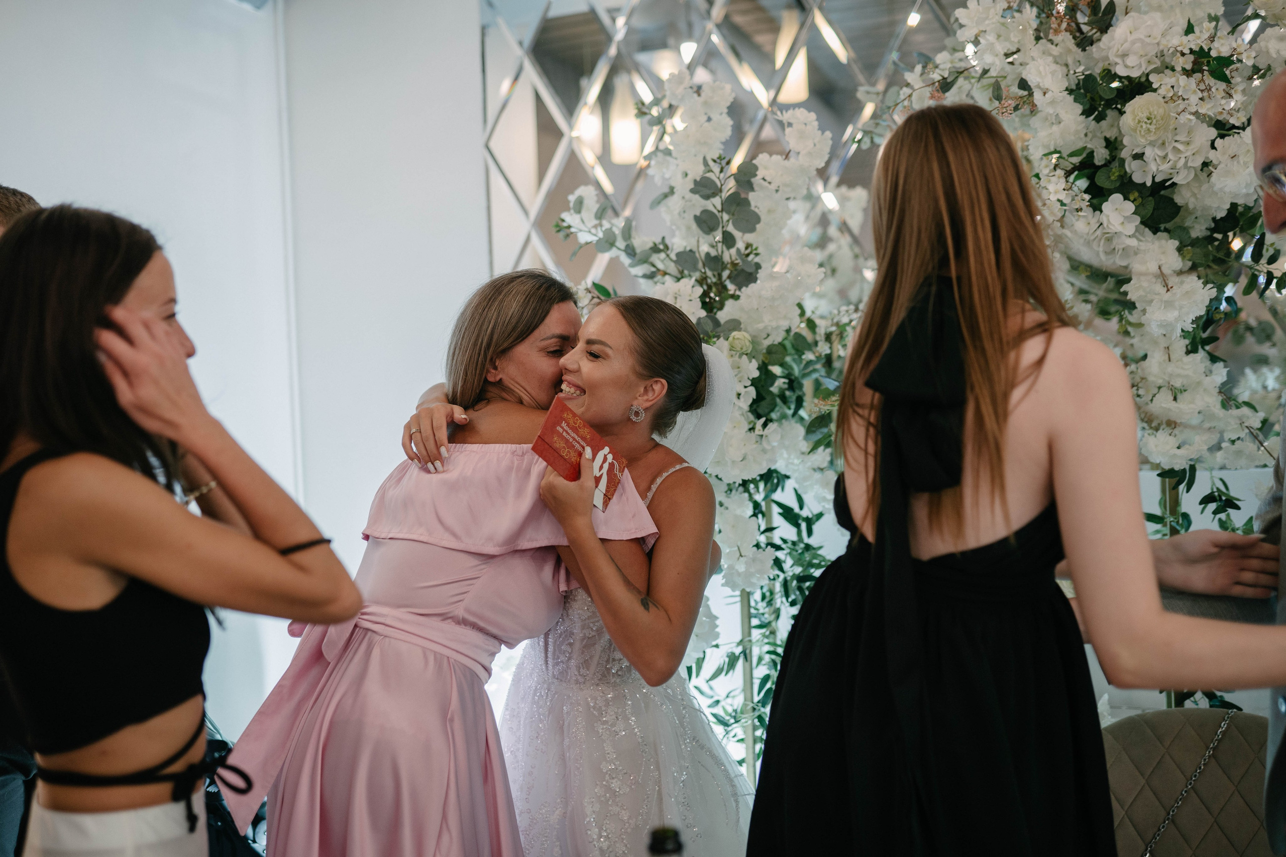 Нанфу и Александра. Первая встреча, лавстори, церемония и банкет. Фотограф Чита. Индивидуальные портреты, LoveStory, свадьбы