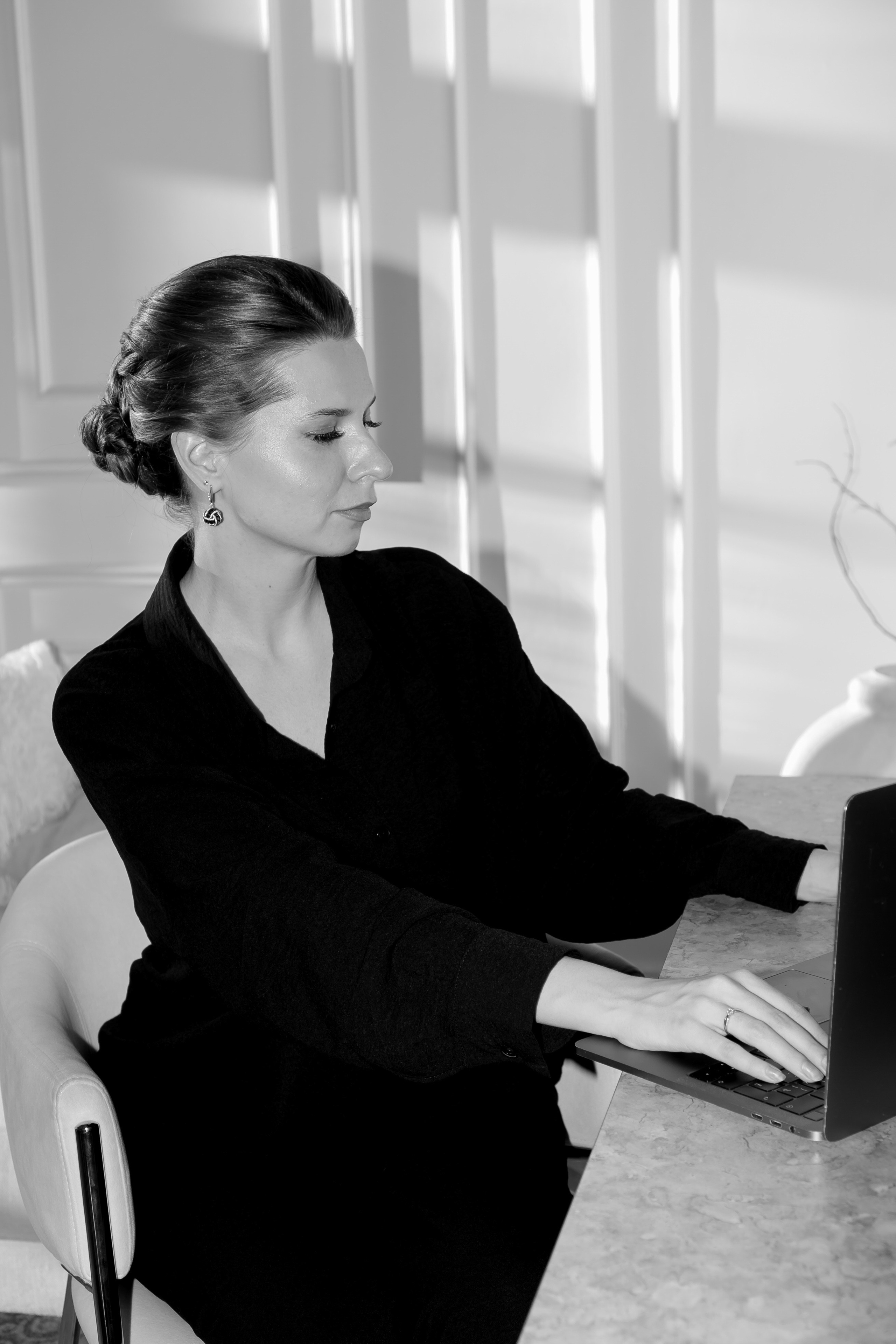 ФОТОСЕСИИЯ В СТУДИИ ДЛЯ ДЕВУШКИ ПСИХОЛОГА. Профессиональный фотограф, Санкт-Петербург — Виктория Богомолова