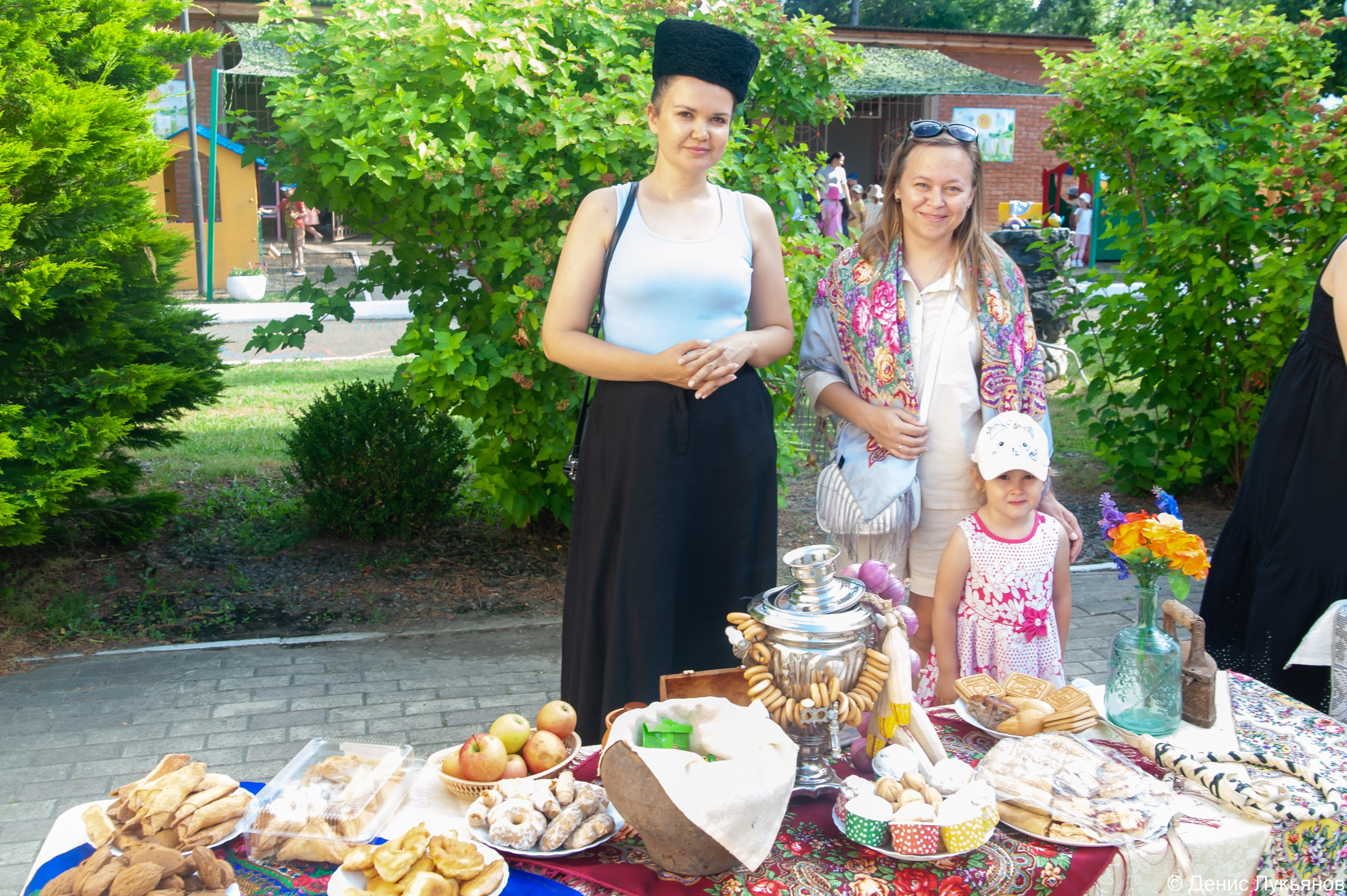 Ярмарка. Свадебный и семейный фотограф Денис Лукьянов в Краснодаре, Краснодарском крае и Республике Крым