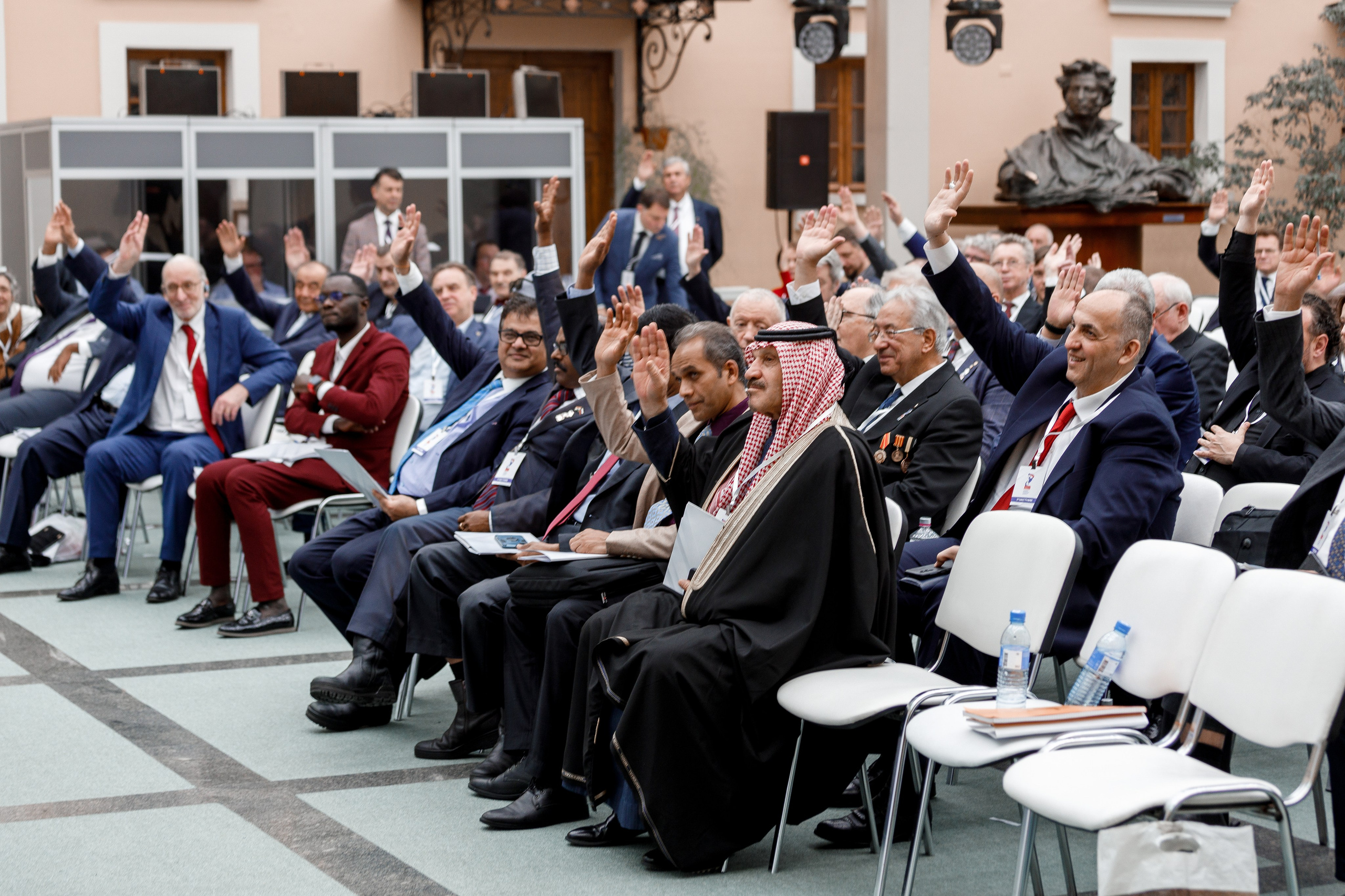 Собрание русофилов. Репортажный фотограф Борис Геер