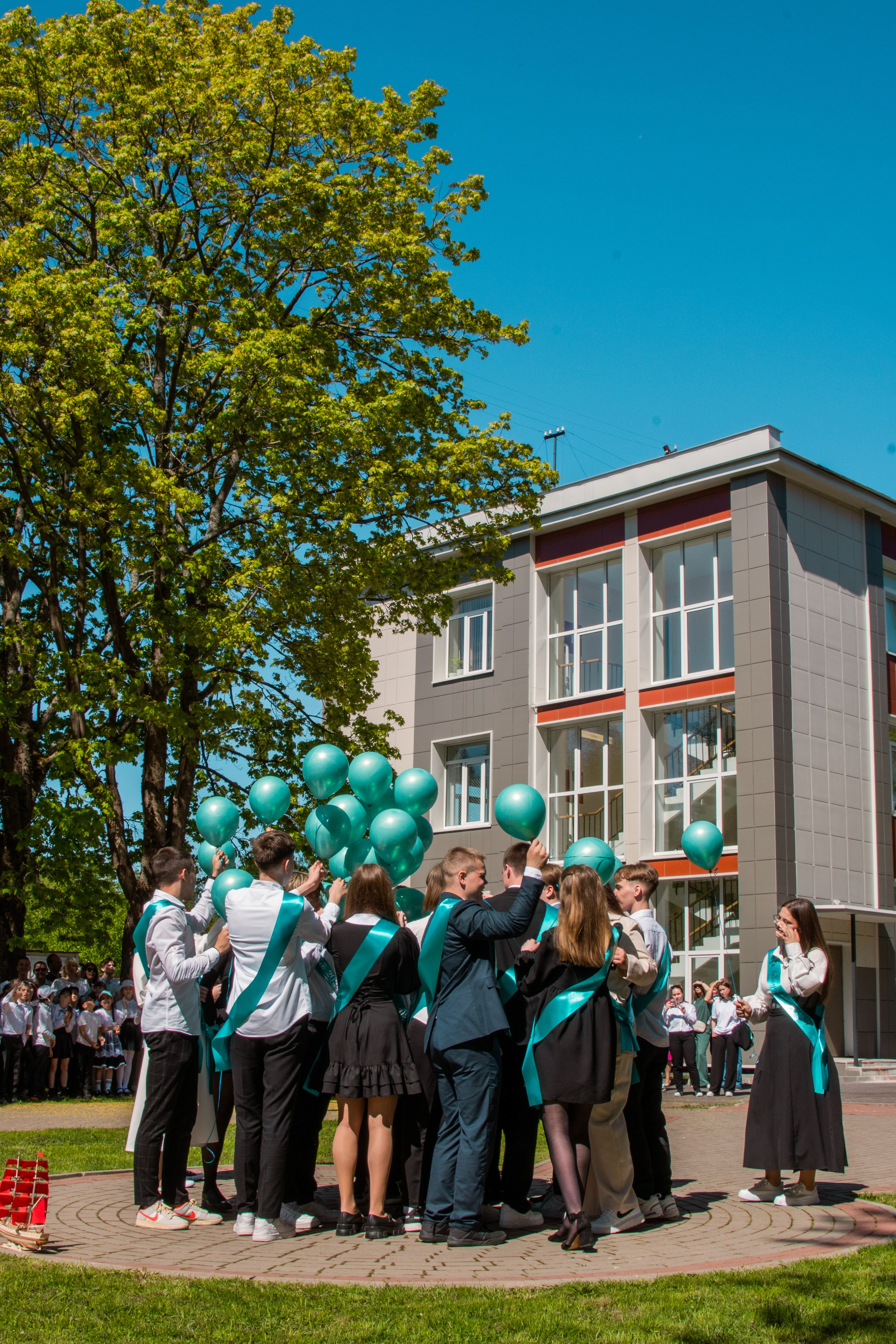 Съемка последнего звонка. Фотограф в Санкт-Петербурге Ксения Яковчук