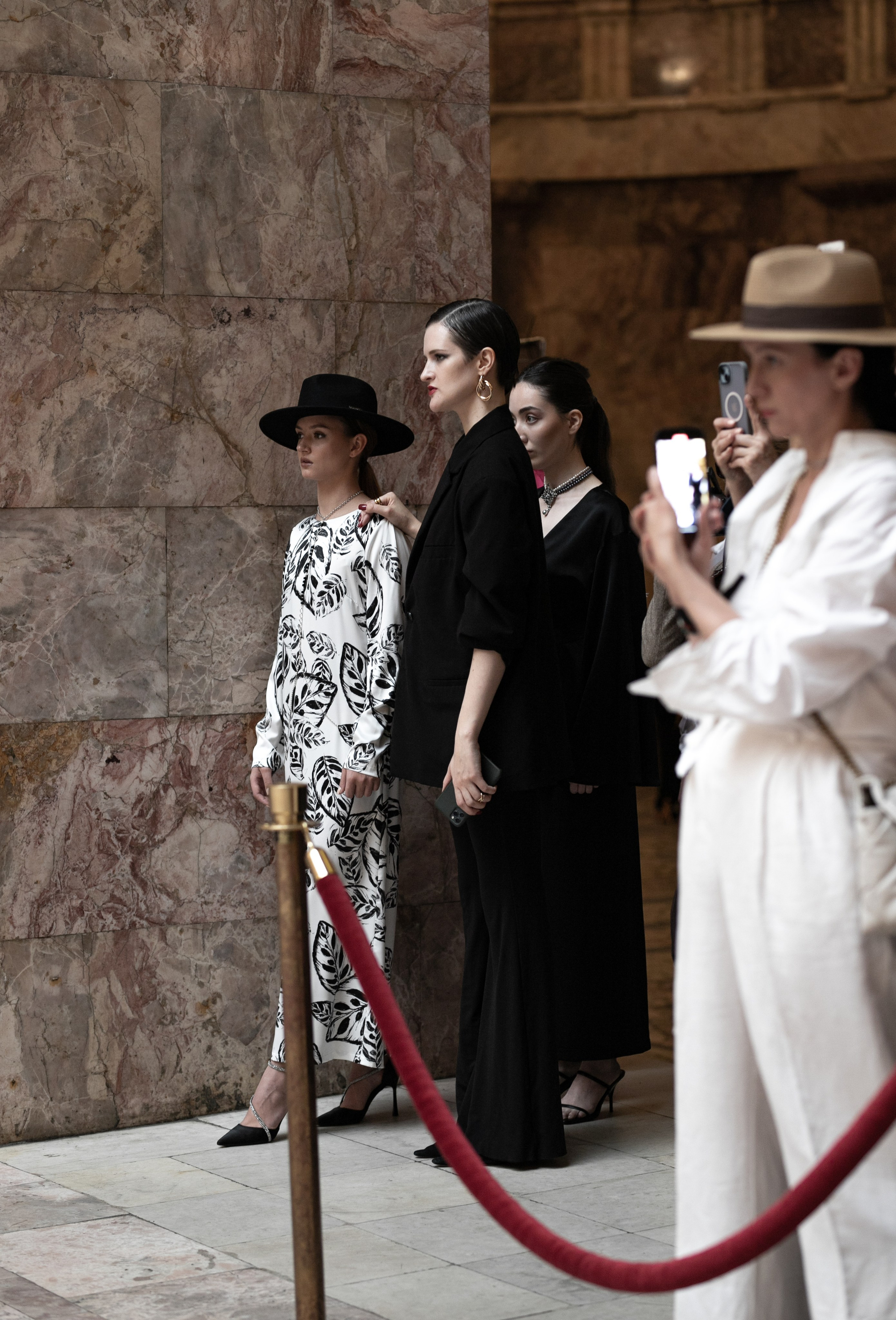 ЦГД. Этнографический музей. Fashion Фотограф в СПб Yana Kochkina