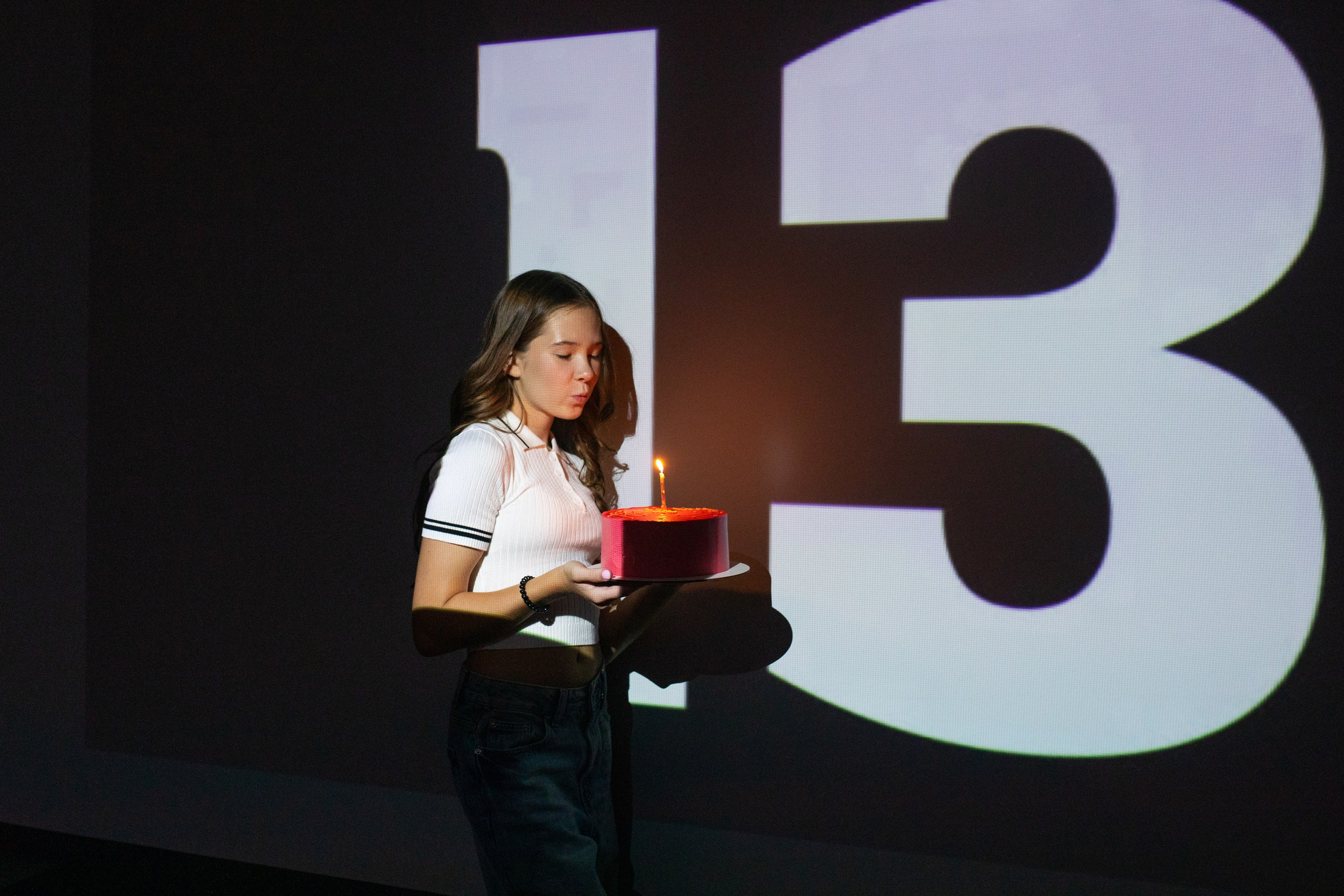 13 лет. Караоке. Друзья. Фотограф в Новосибирске Ася Зверева