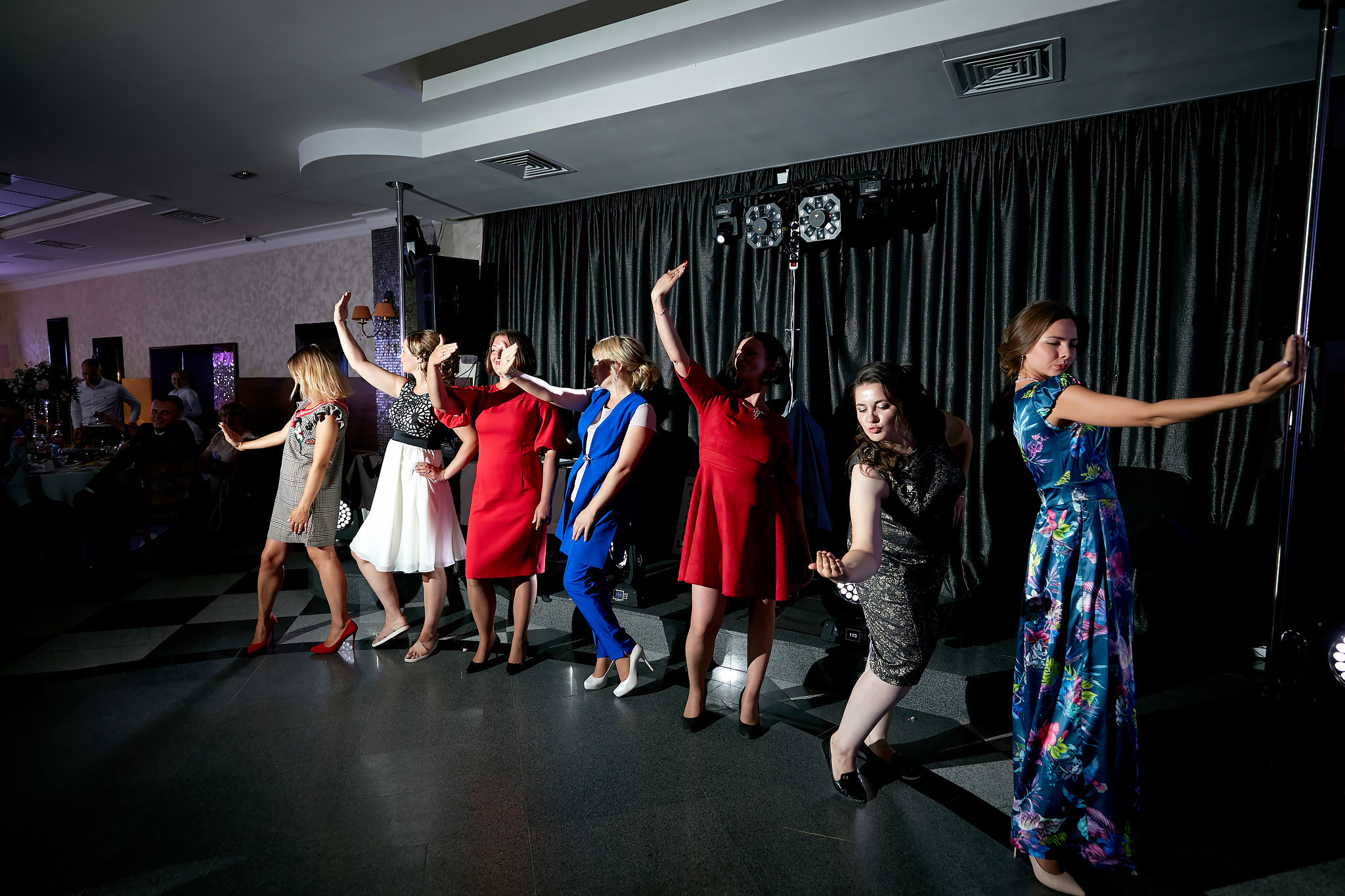 Денис и Вероника. Фотограф в Минске. Фотосессия на природе и в отеле