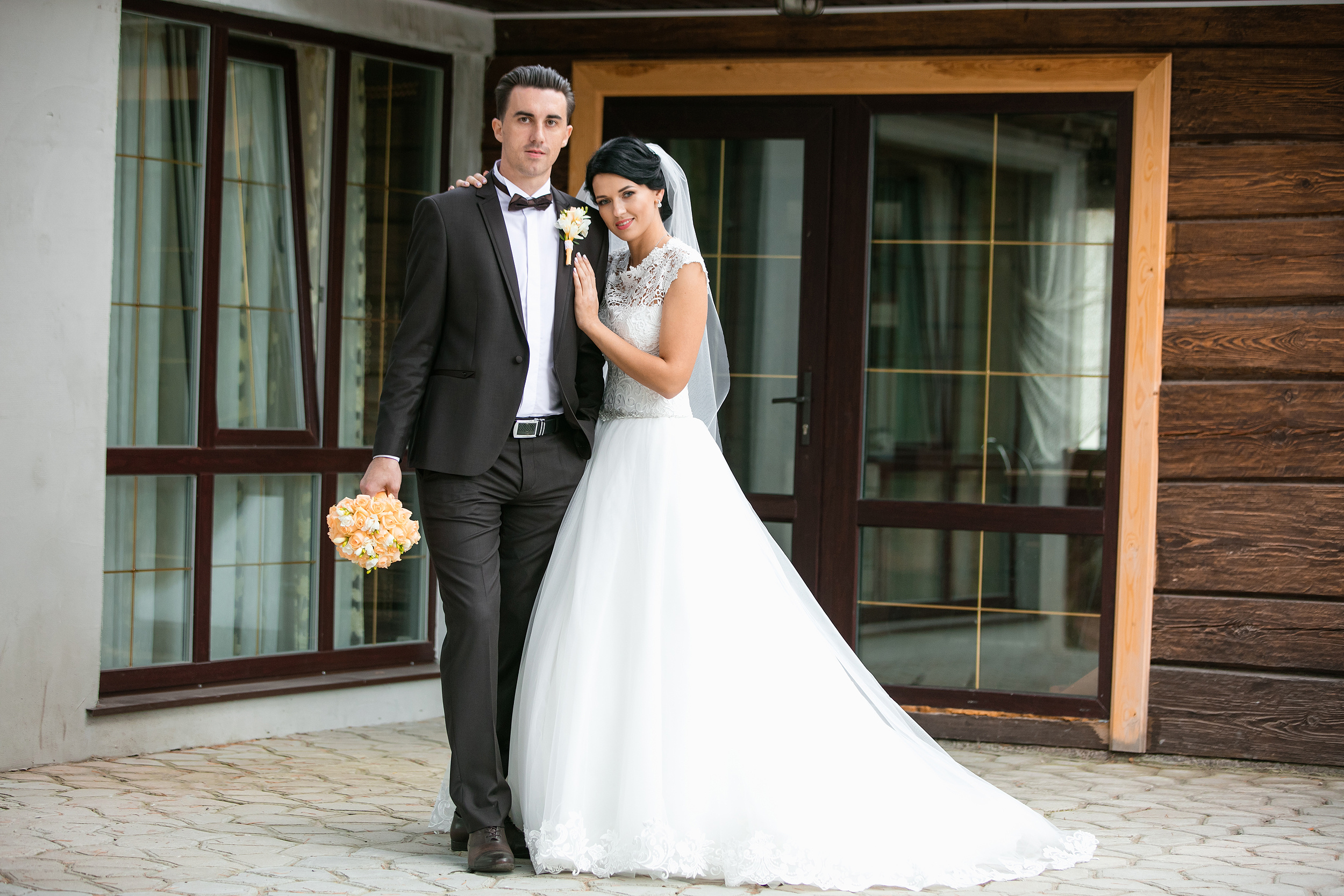 Красивая свадебная фотосессия в Солигорске. Европейская фотография