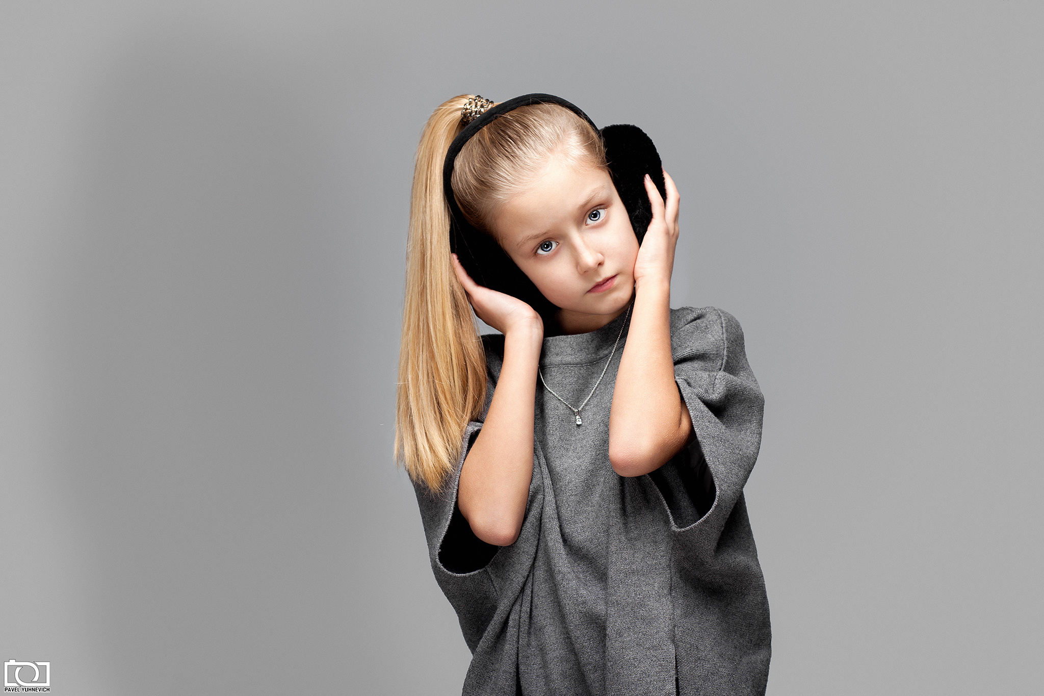 Фотосессия в студии, профессиональный студийный фотограф, ретушь и обр