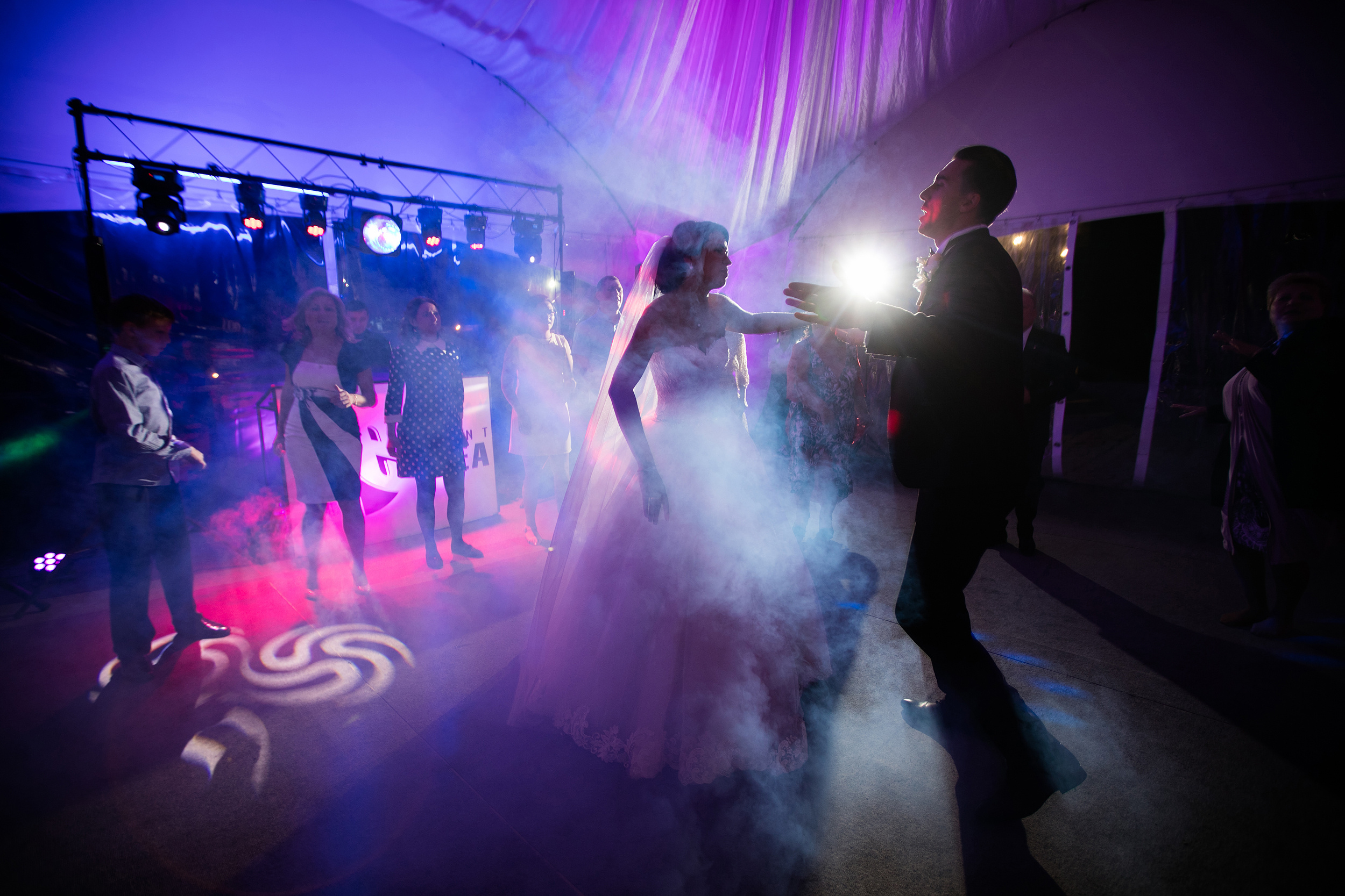 Красивая свадебная фотосессия в Солигорске. Европейская фотография