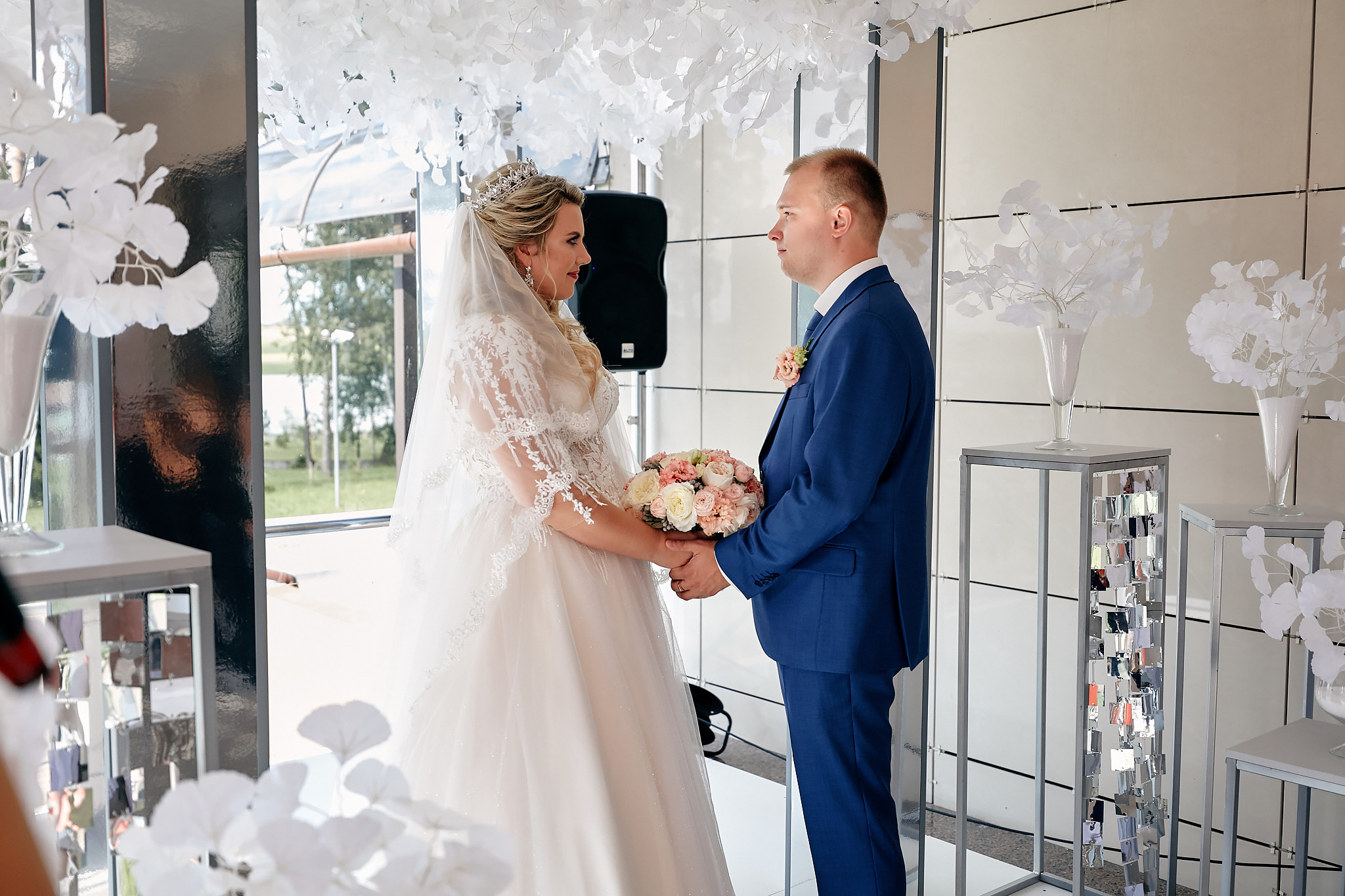 Денис и Вероника. Фотограф в Минске. Фотосессия на природе и в отеле