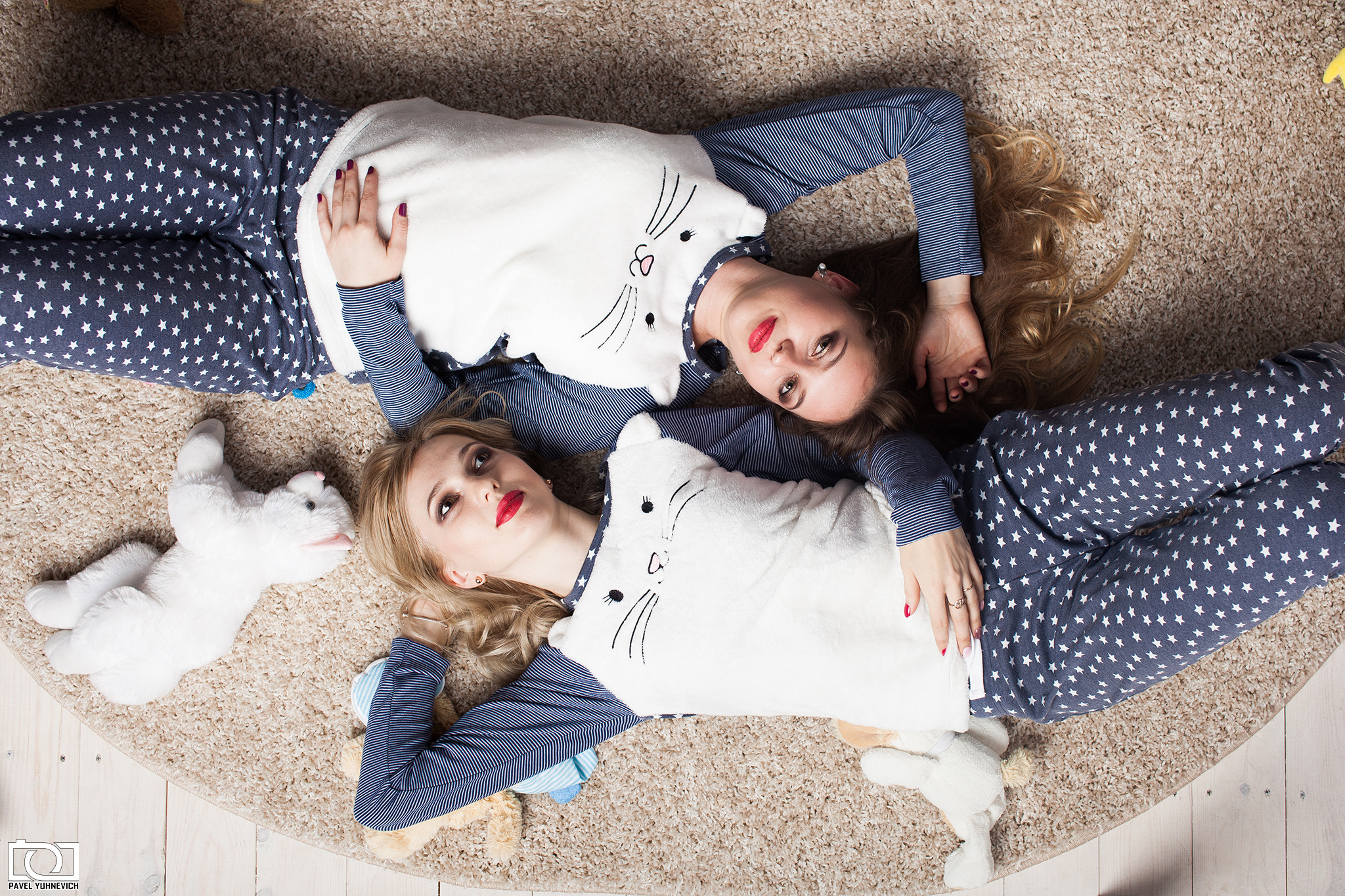 Фотосессия в студии, профессиональный студийный фотограф, ретушь и обр