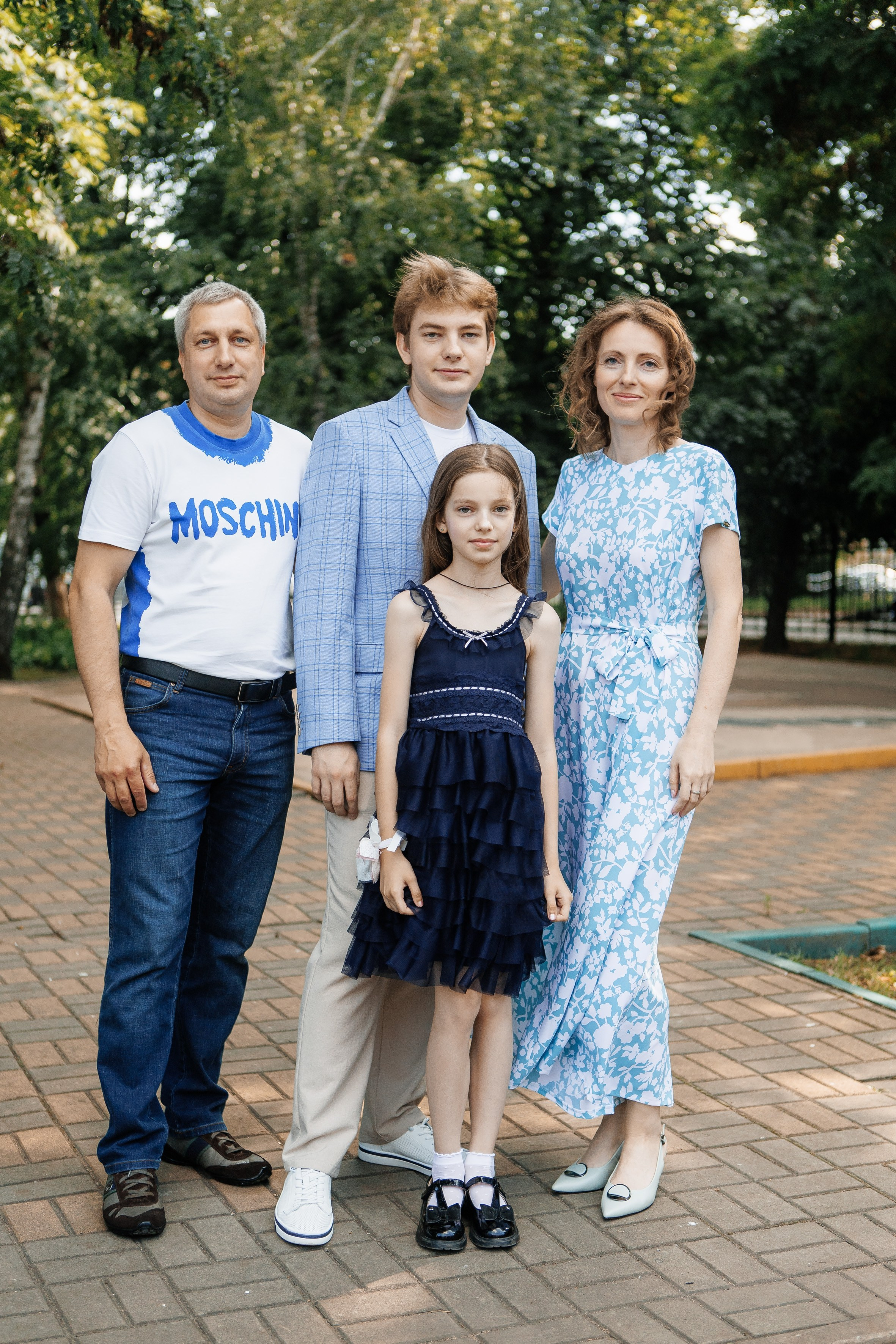 Выпускной Гимназия 12 2024 г. Свадебный и портретный Фотограф в Липецке Дмитрий Котюков