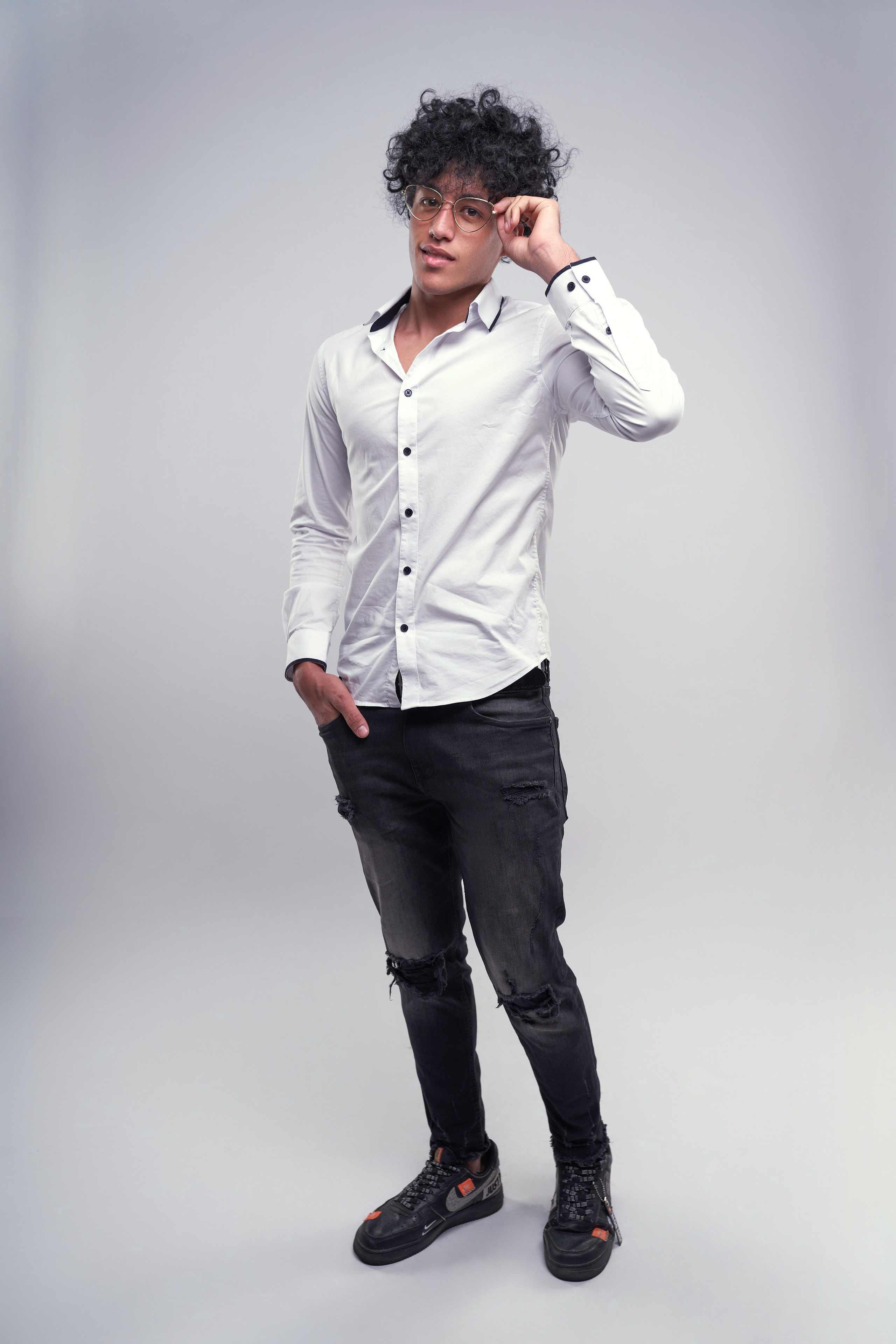 Модельные тесты в Москве – Профессиональные фото для модельного портфолио | AkselPhoto. Фотограф в Москве (ЮВАО ВАО СВАО)