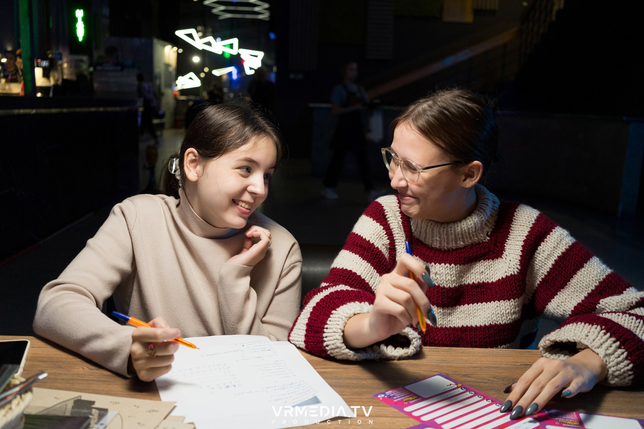 WoW QuiZ в баре «Друзья»