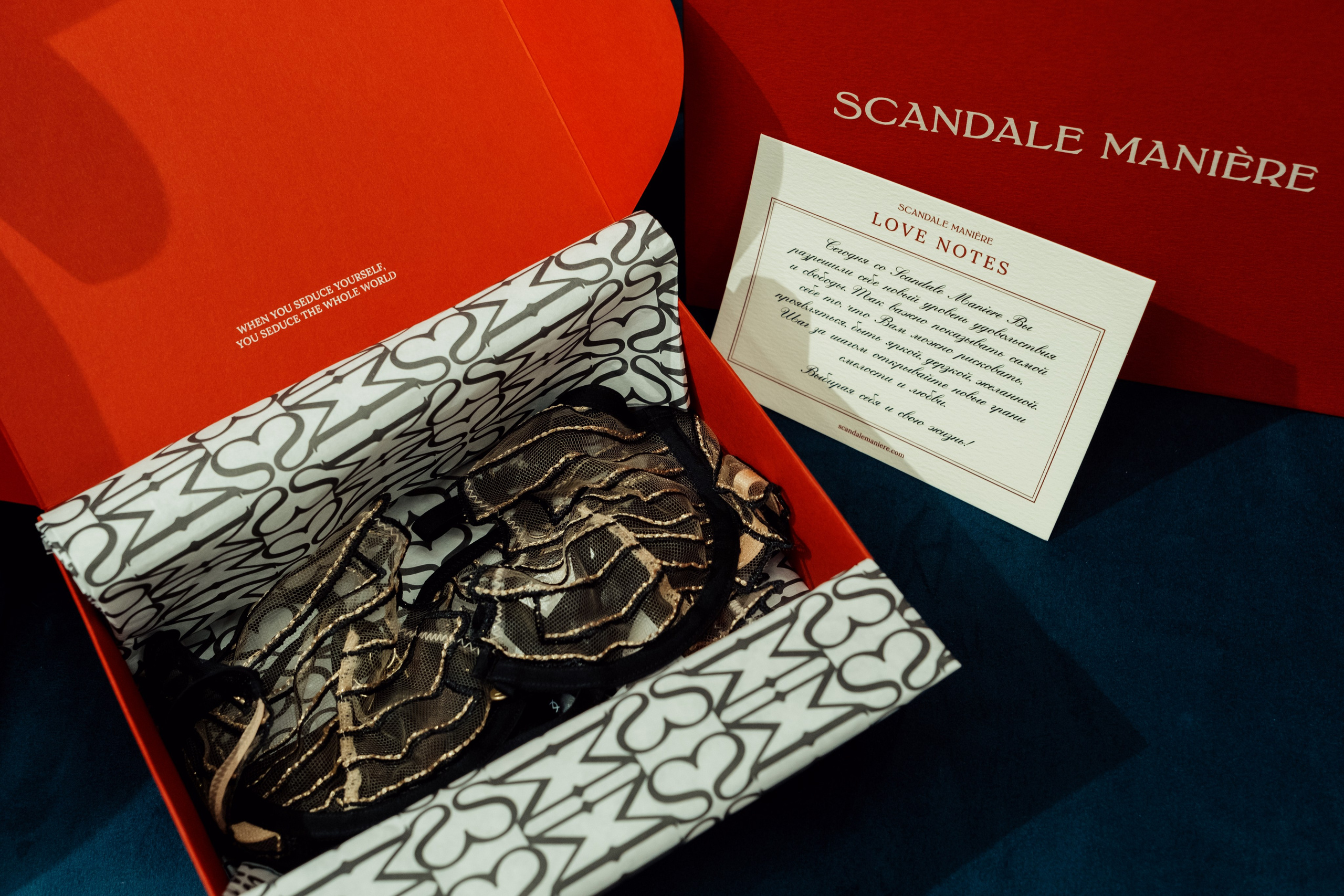 SCANDALE MANIERE. Репортажный и портретный фотограф в Москве Илья Спиридонов