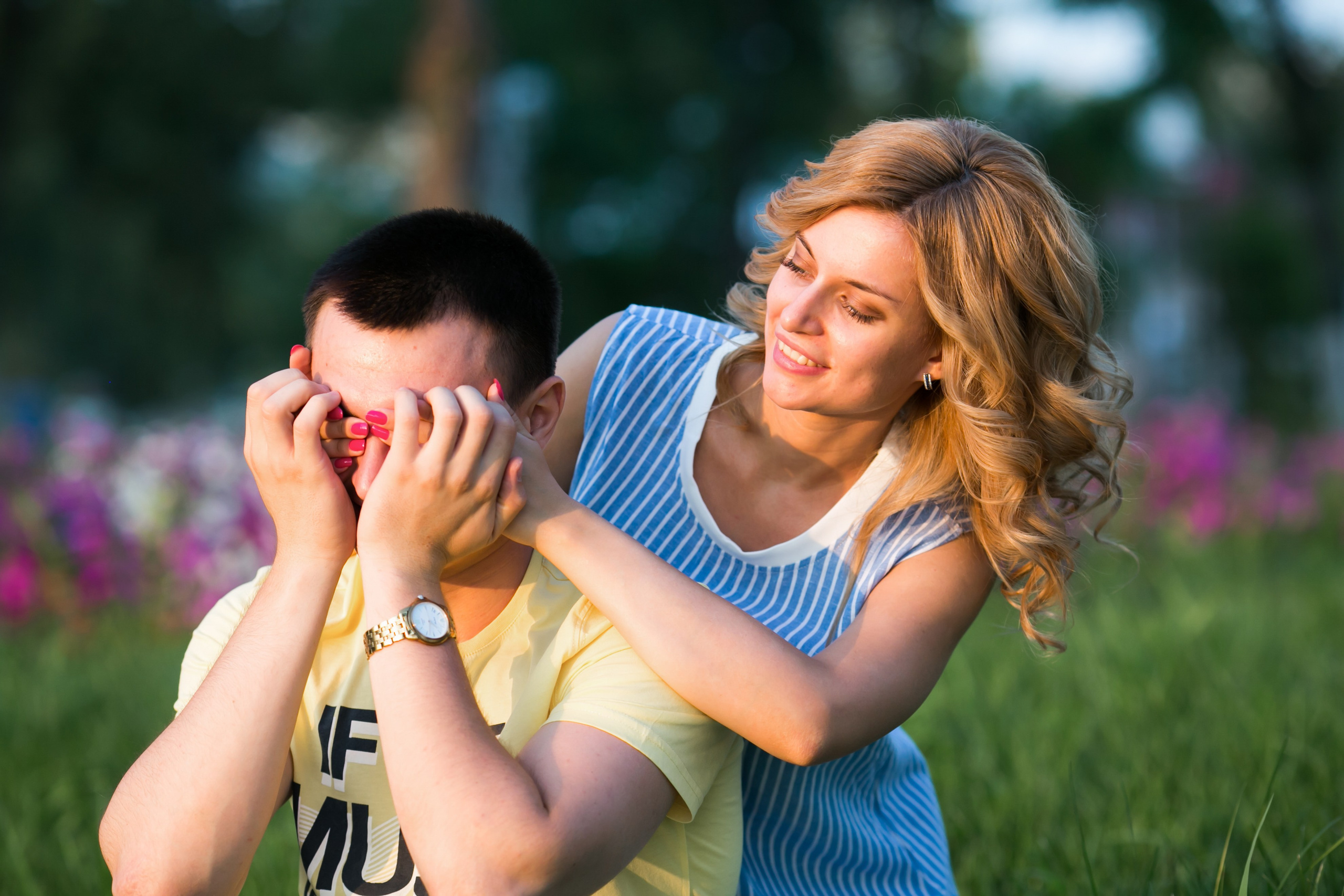 Love Story на набережной в Самаре. Свадебный фотограф, видеограф в Самаре, Самарской области. Видеосъемка
