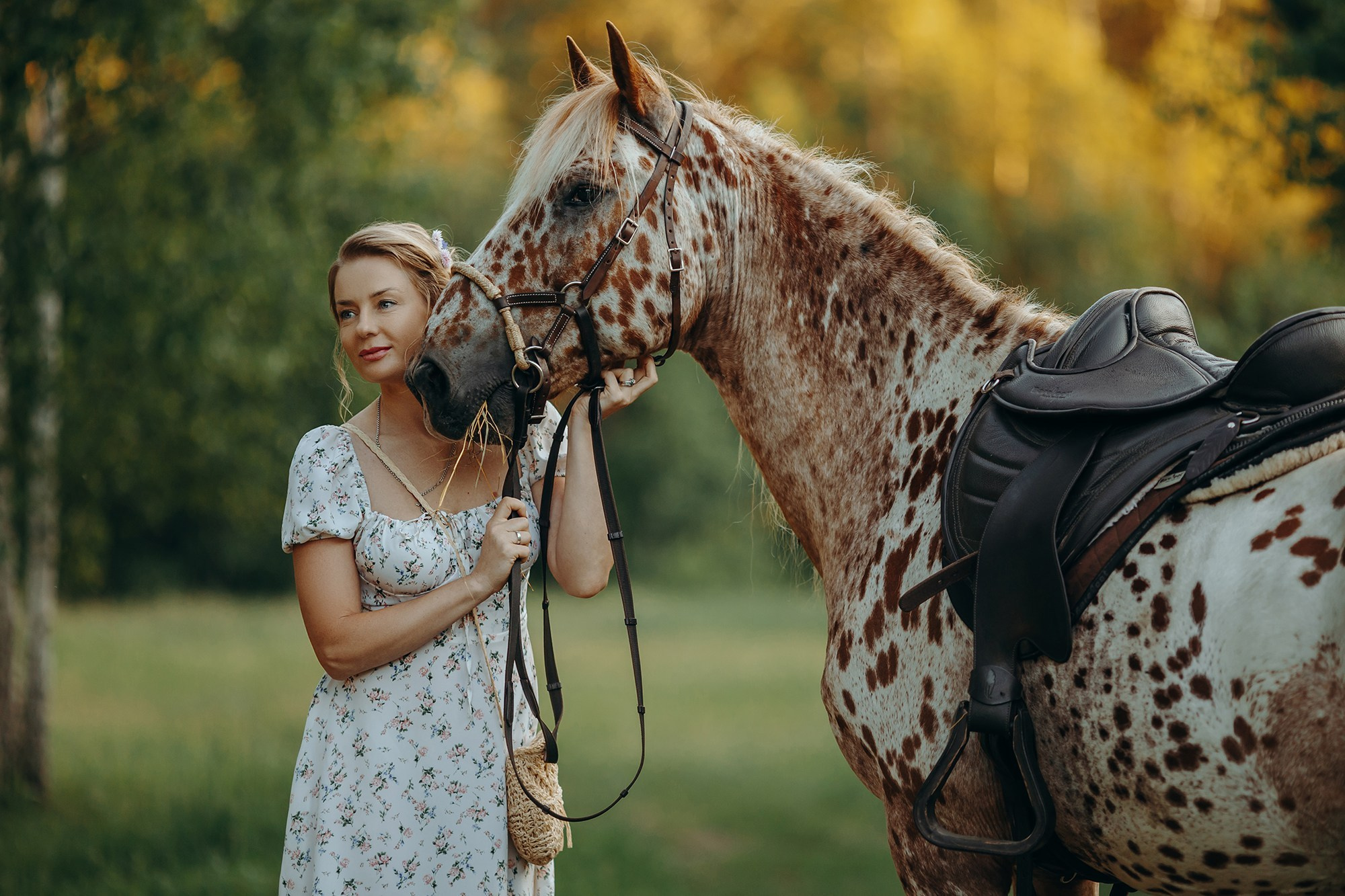 Фотосессия с лошадью тюмень, фотосъемка с лошадью тюмень, конные прогулки тюмень, фотосессии с лошадьми тюмень
