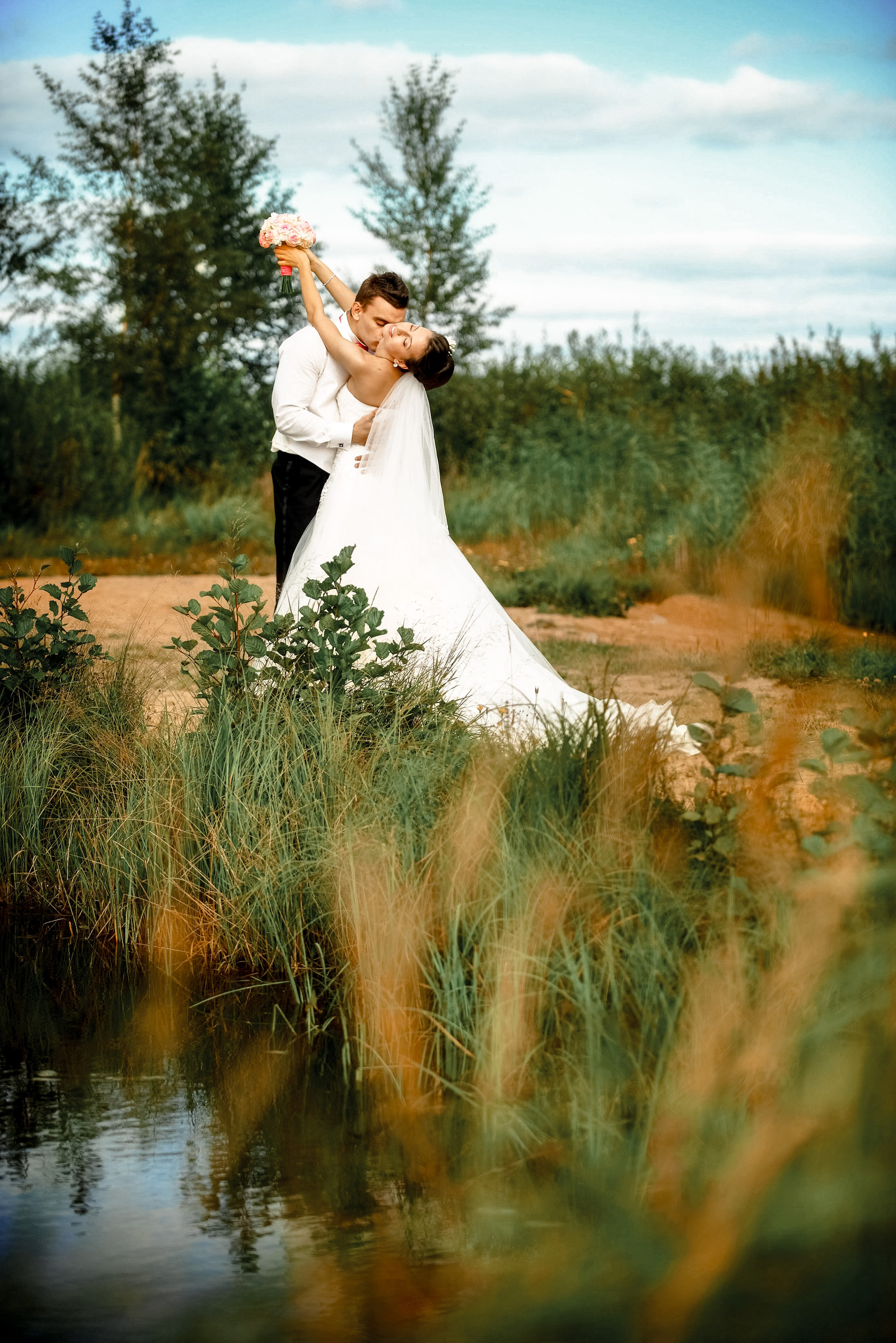 Маргарита и Алексей (выездная регистрация, фотосессия на Финском заливе, в яхт-клубе на закате). Портретный, семейный и свадебный фотограф в Санкт-Петербурге и в Пушкине Ширяев Денис