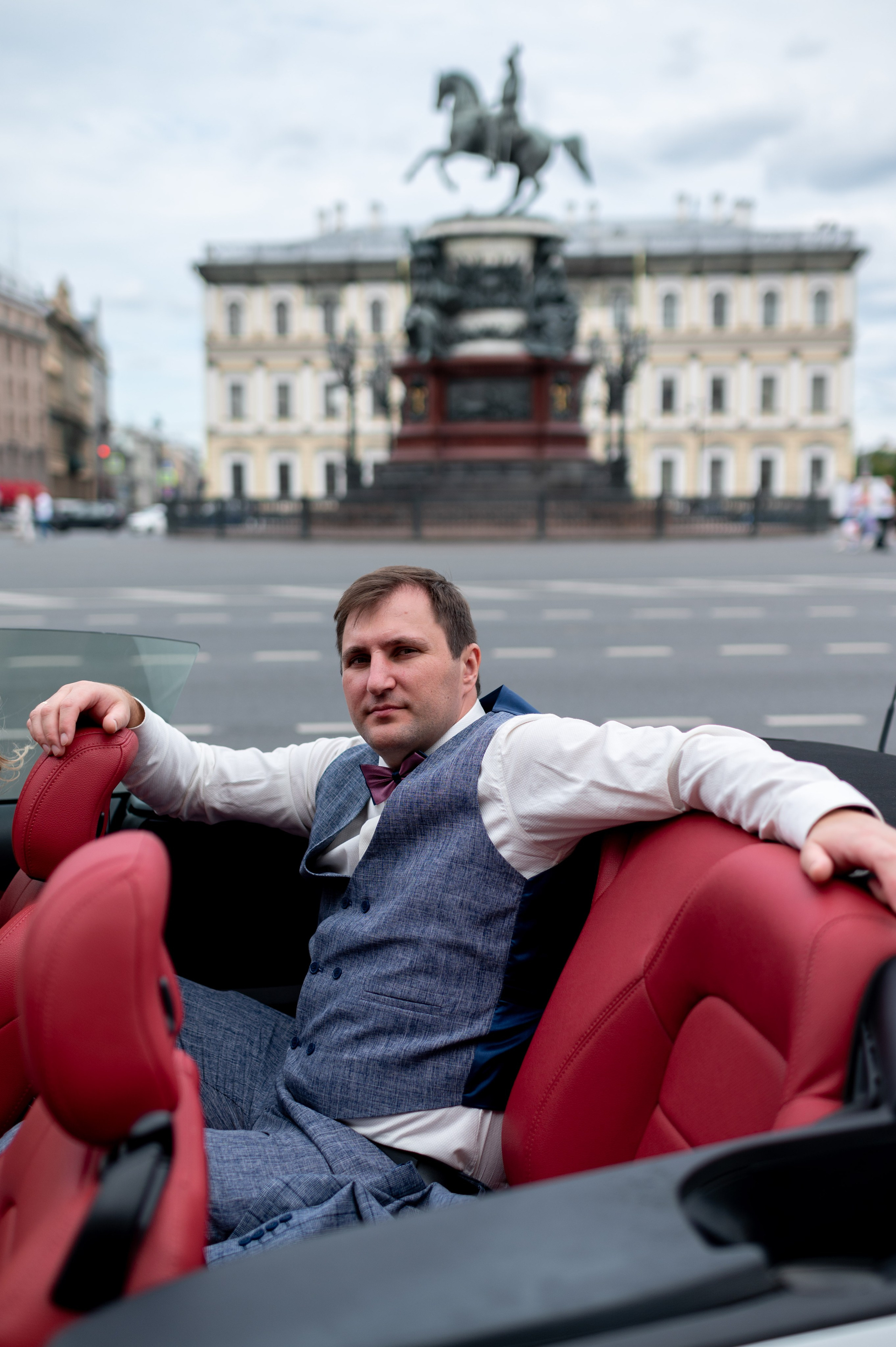 Анастасия и Игорь (фотосессия во Втором Дворце Бракосочетания, Польский сад, здание городской Ратуши). Портретный, семейный и свадебный фотограф в Санкт-Петербурге и в Пушкине Ширяев Денис