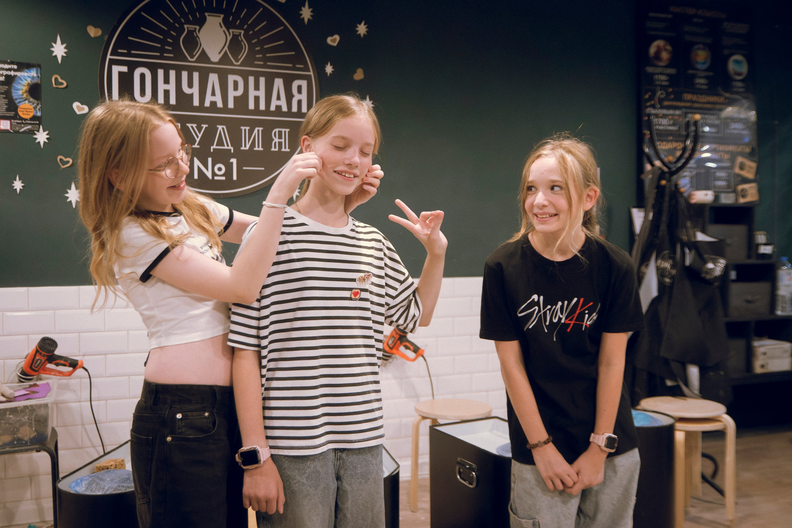 В гончарной мастерской. Плак или Квак