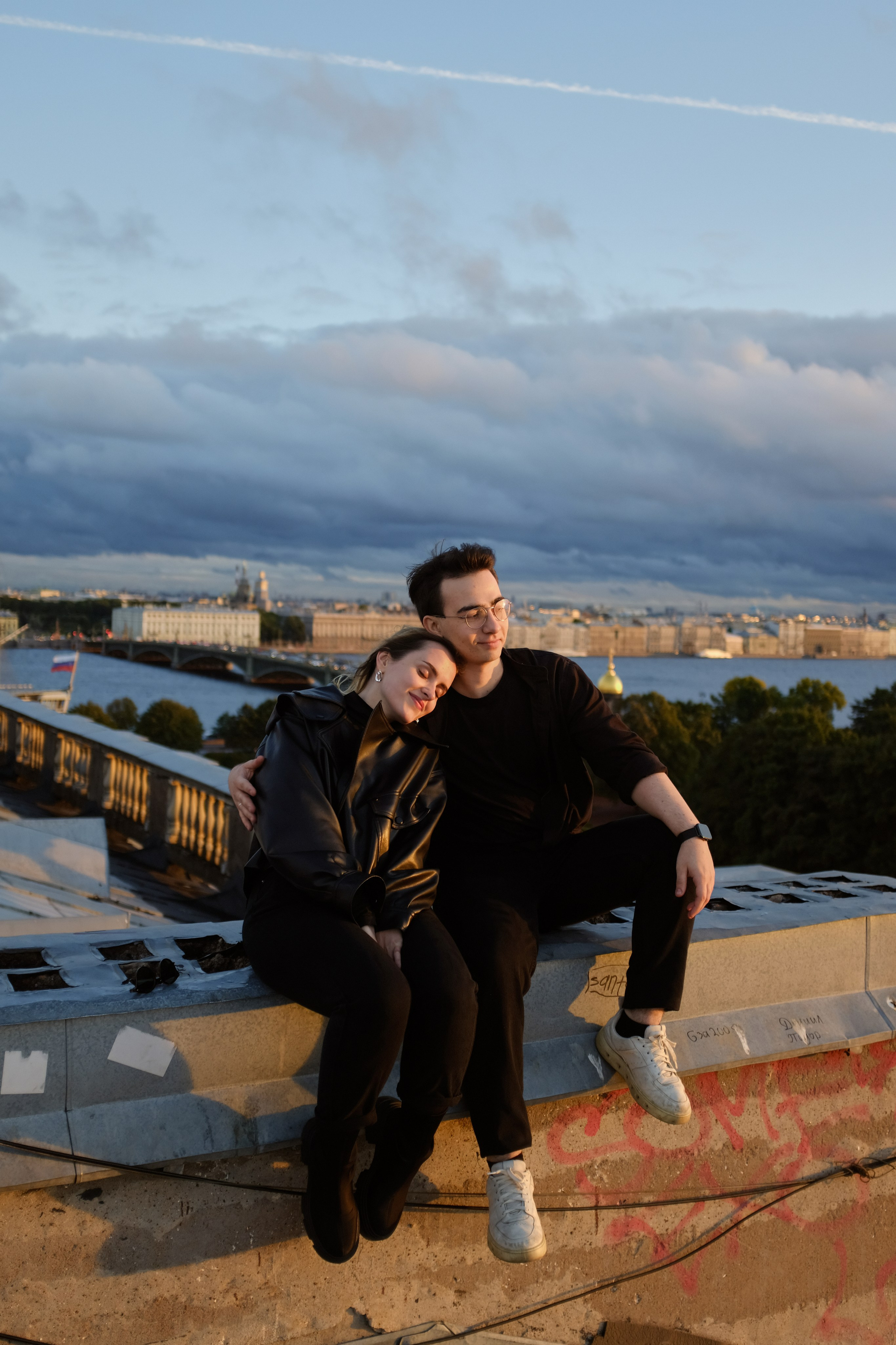 Над антеннами и проводами (Свадьба Ромы и Саши: Объект охраняется). Wed Photographers 📷 Saint Petersburg