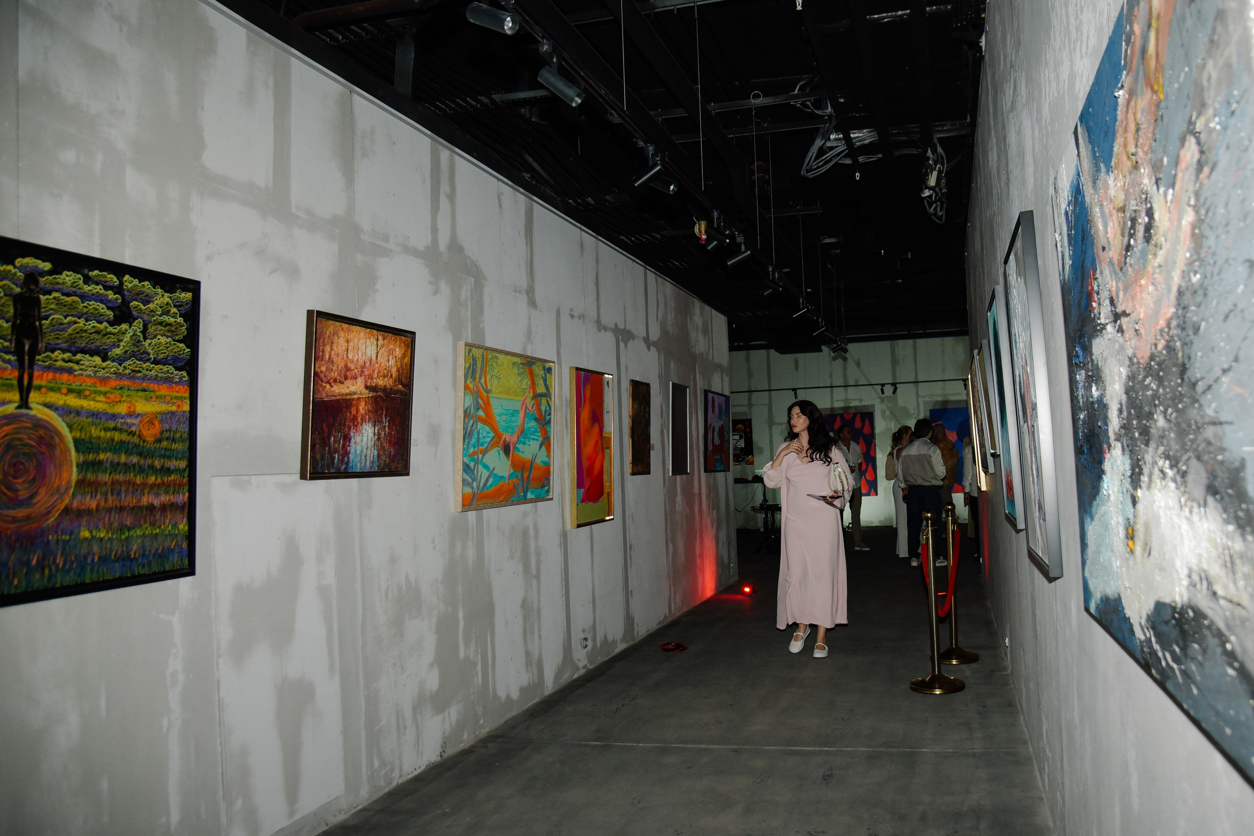 Александр Дильбази Игра взглядов в гранатовом саду. Фотограф Лола Волна, город Москва