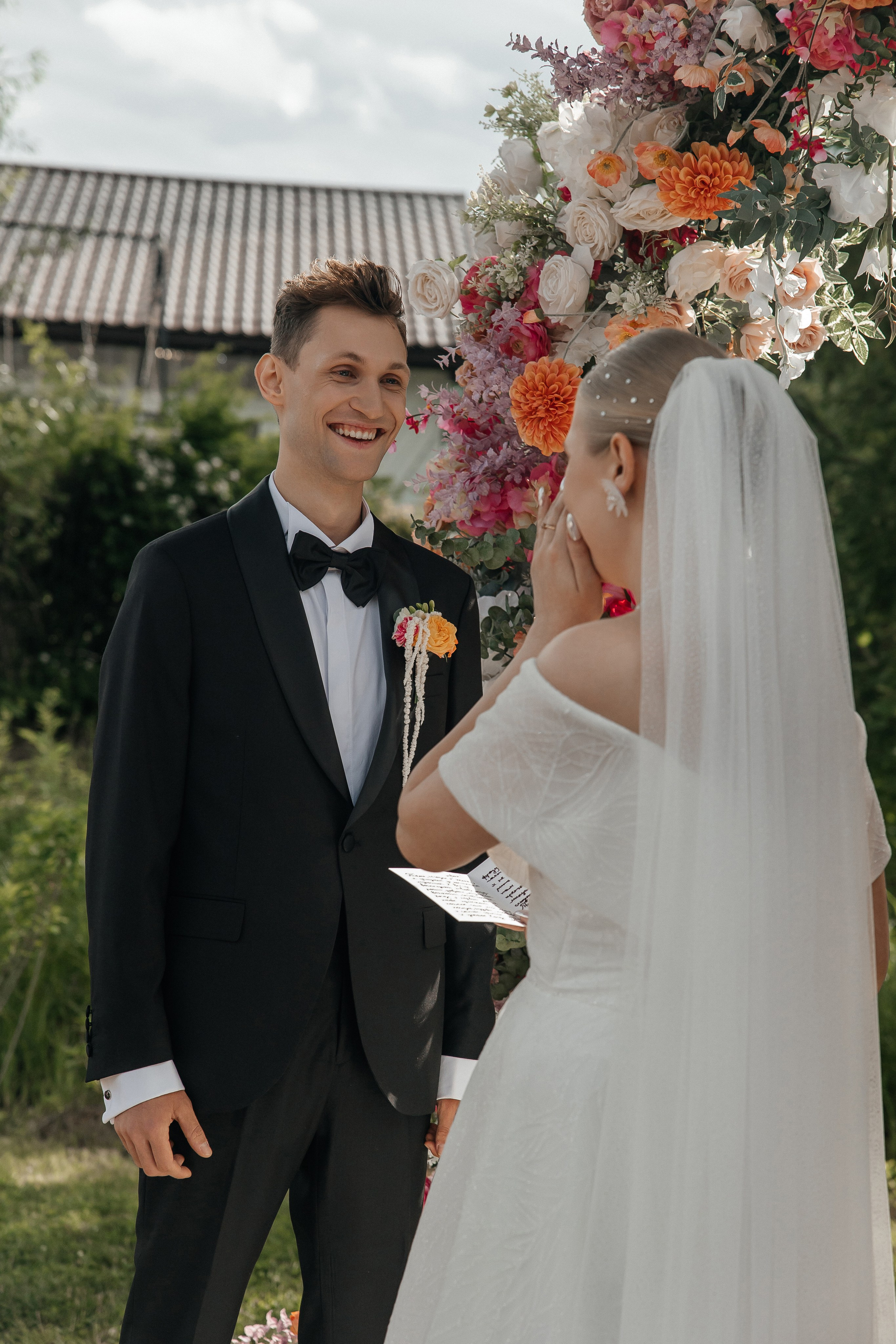 Выездная церемония на свадебной площадке house for wedding Дом у озера