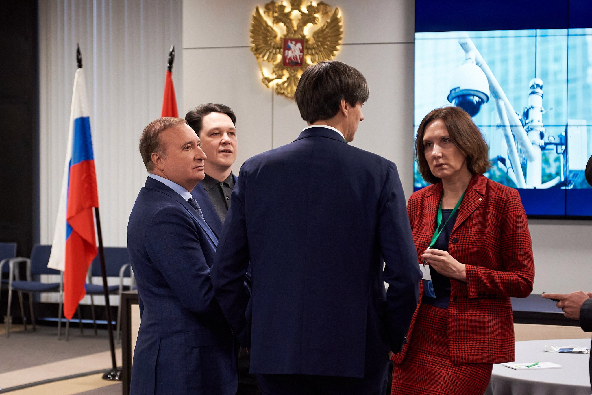 Дизайн-сессия ИИ трансформации Санкт-Петербурга. Иван Ступа, репортажный фотограф в Санкт-Петербурге и Ленинградской области