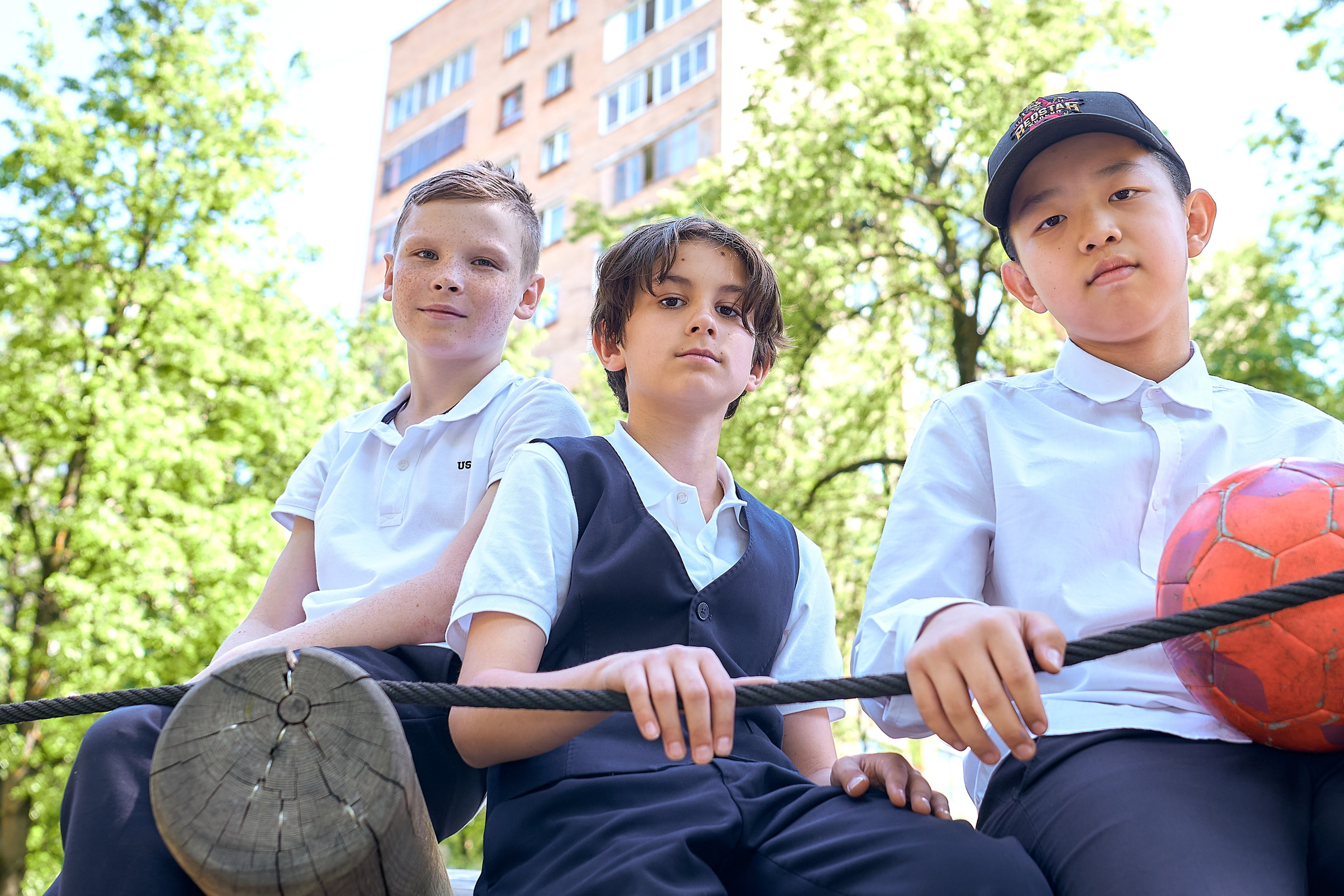 УРА, каникулы! 5Б класс, 10й лицей Одинцово. Школьный и семейный фотограф, Одинцово