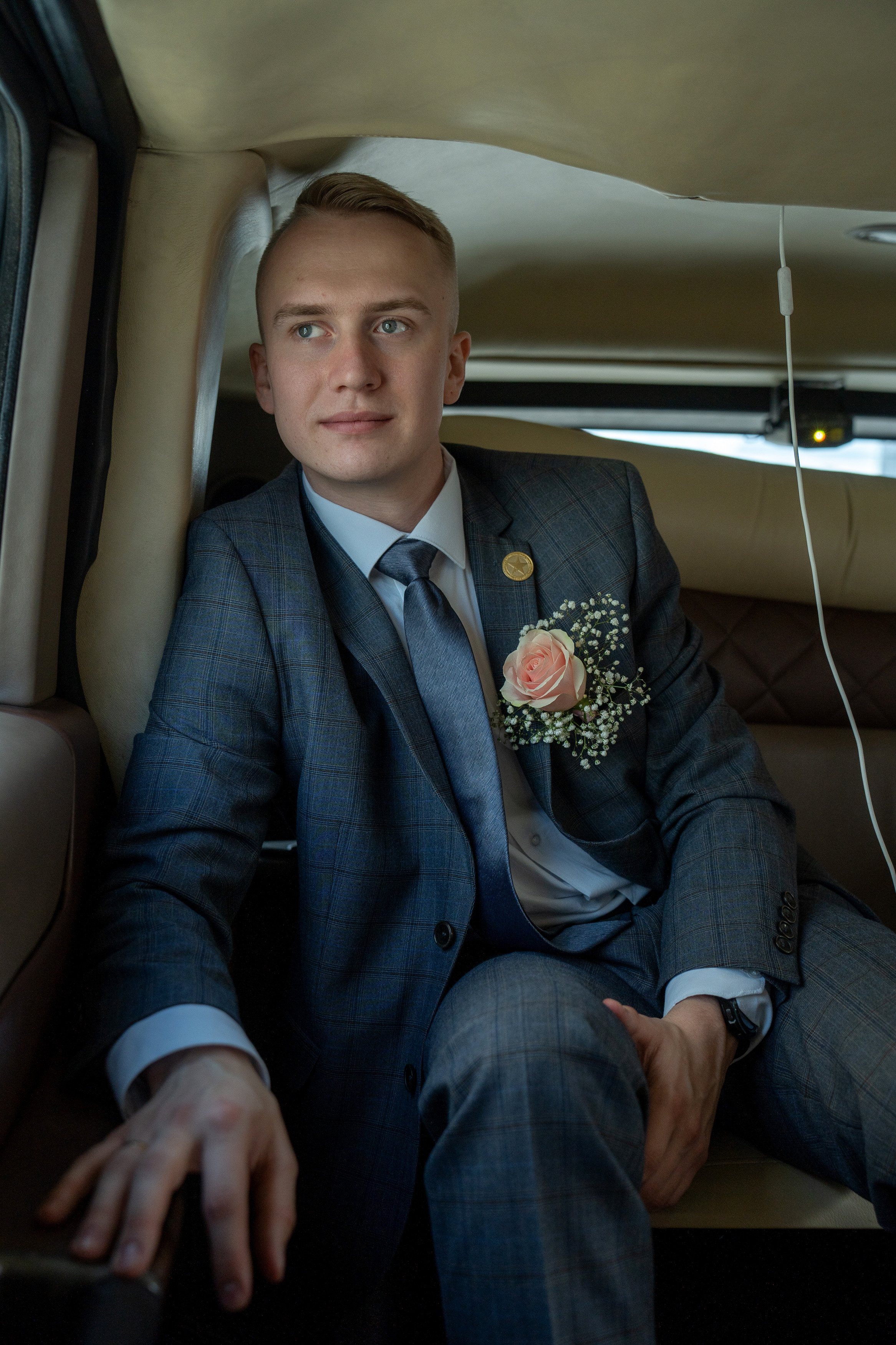 Свадебная прогулка в парке Горького Москва. Портретный фотограф Олеся Владимирова в Москве