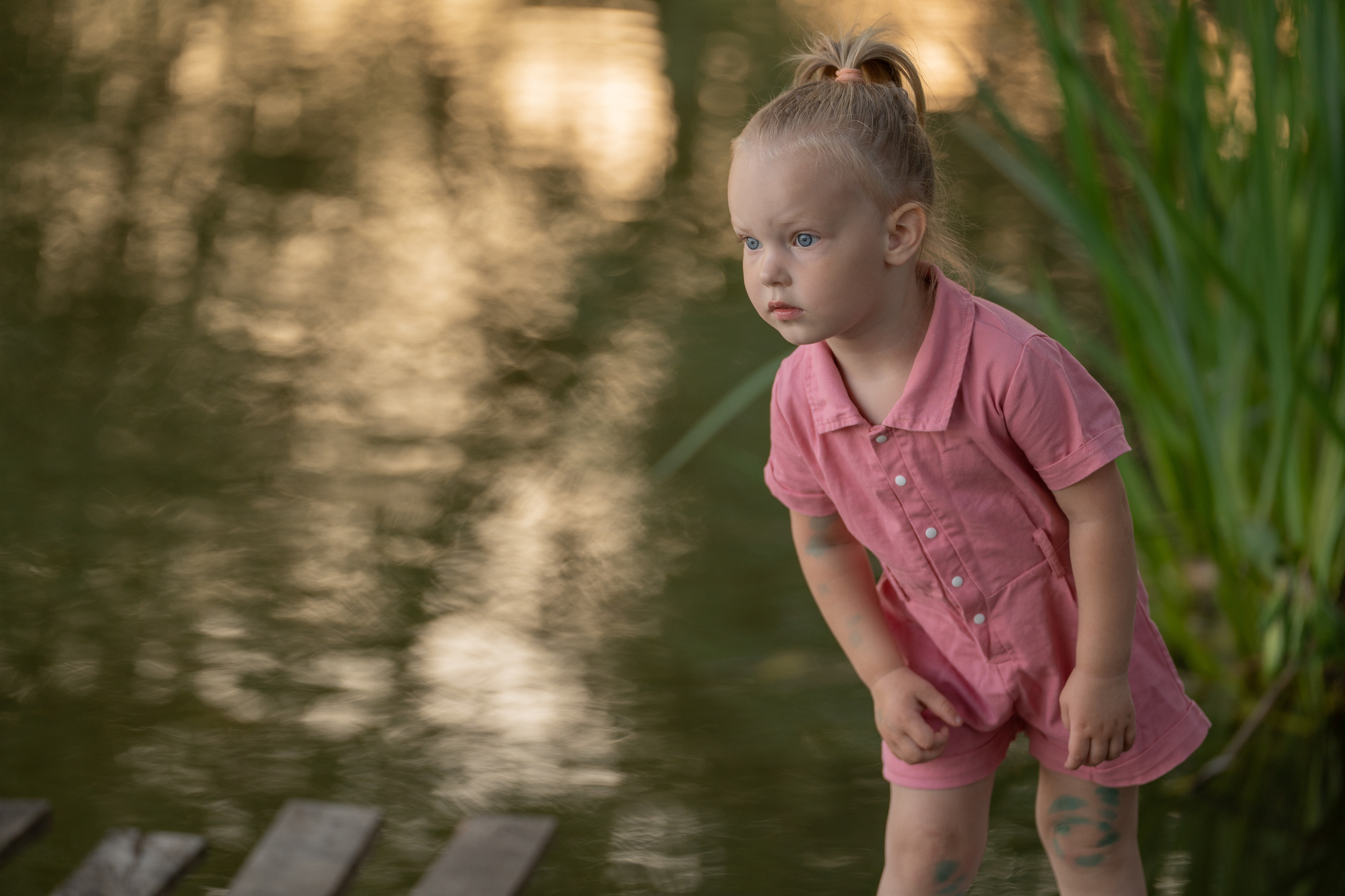 Детская фотосессия у воды. Портретный фотограф Олеся Владимирова в Москве