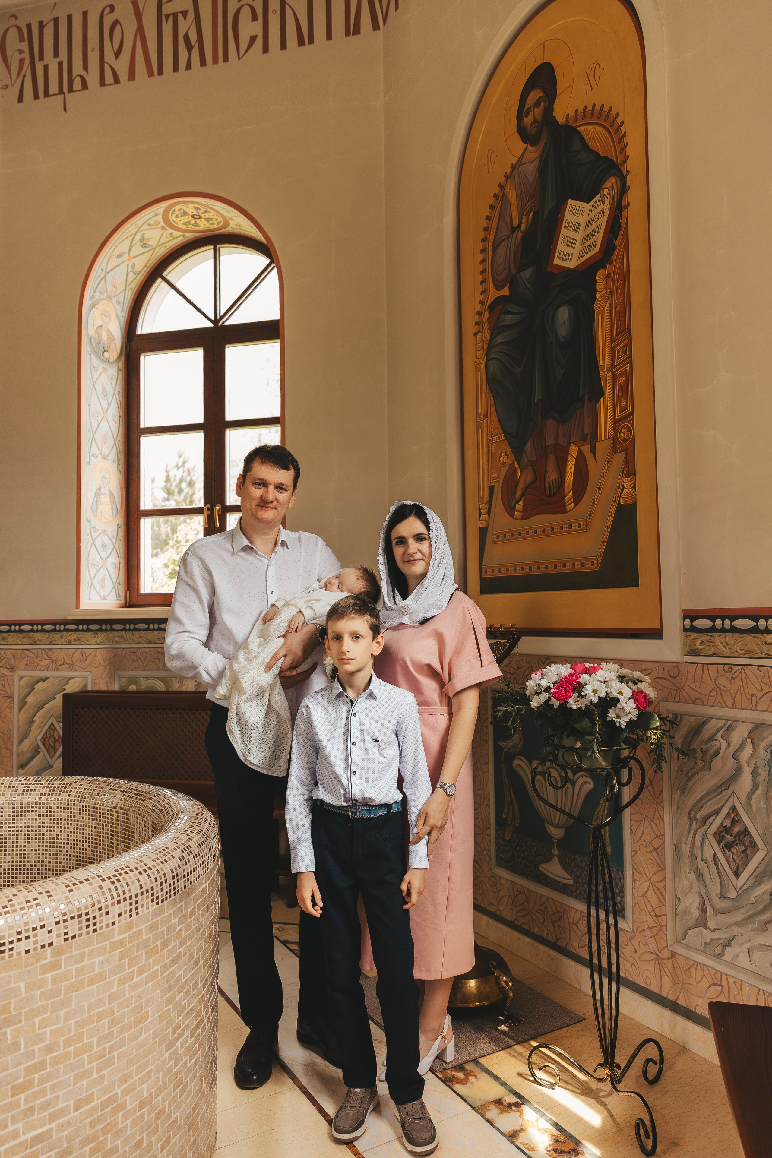 Фотограф на крещение в Москве. Семейный и женский фотограф в Москве Надежда Воробьева