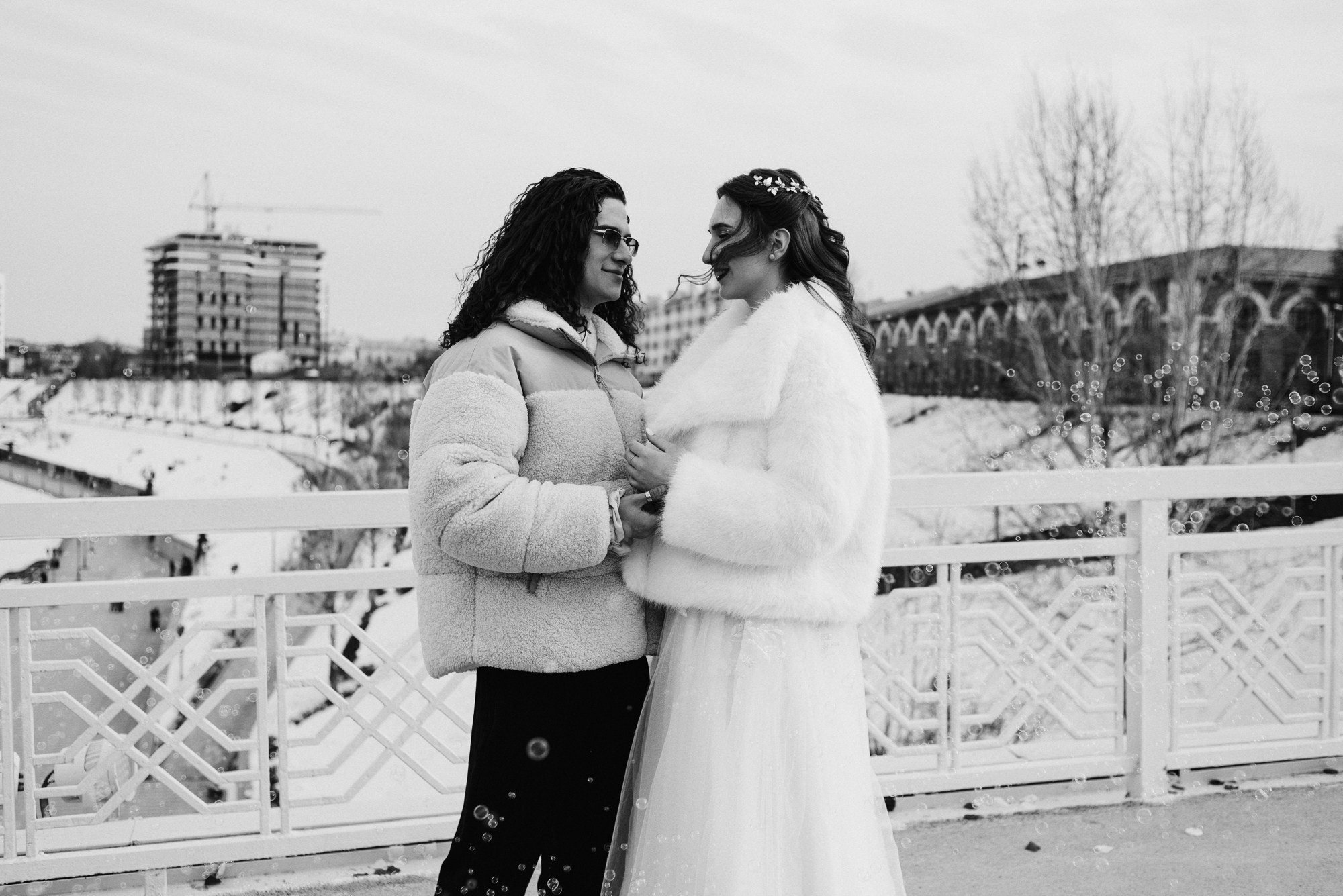 Свадебная фотосессия в Тюмени: ЗАГС, Мост Влюбленных и Монастырь | Фотограф Дарья Мустафина. Портретный фотограф Тюмень Дарья Мустафина