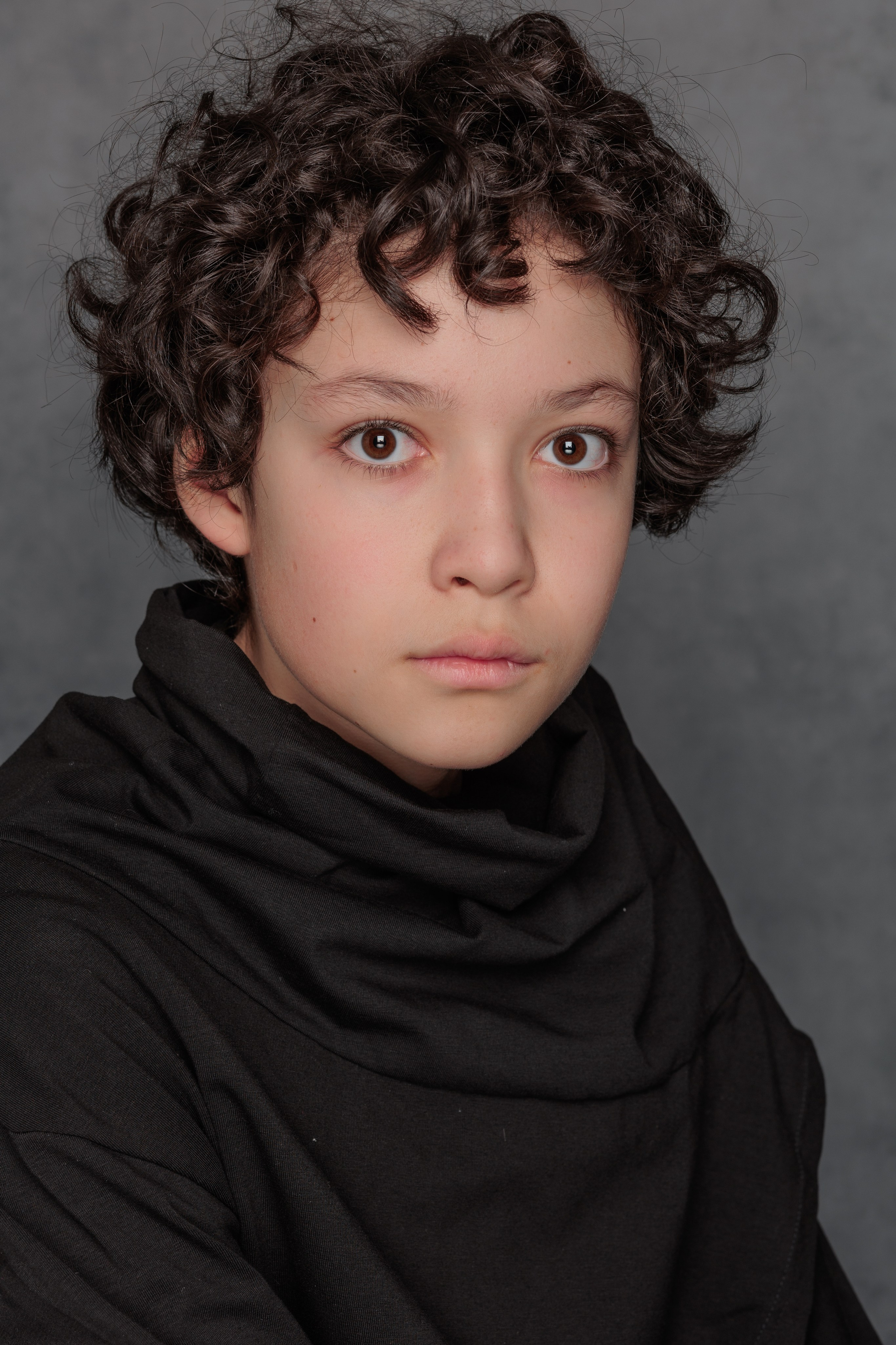 ЛЕОН. Я фотограф из Москвы к Вашим услугам