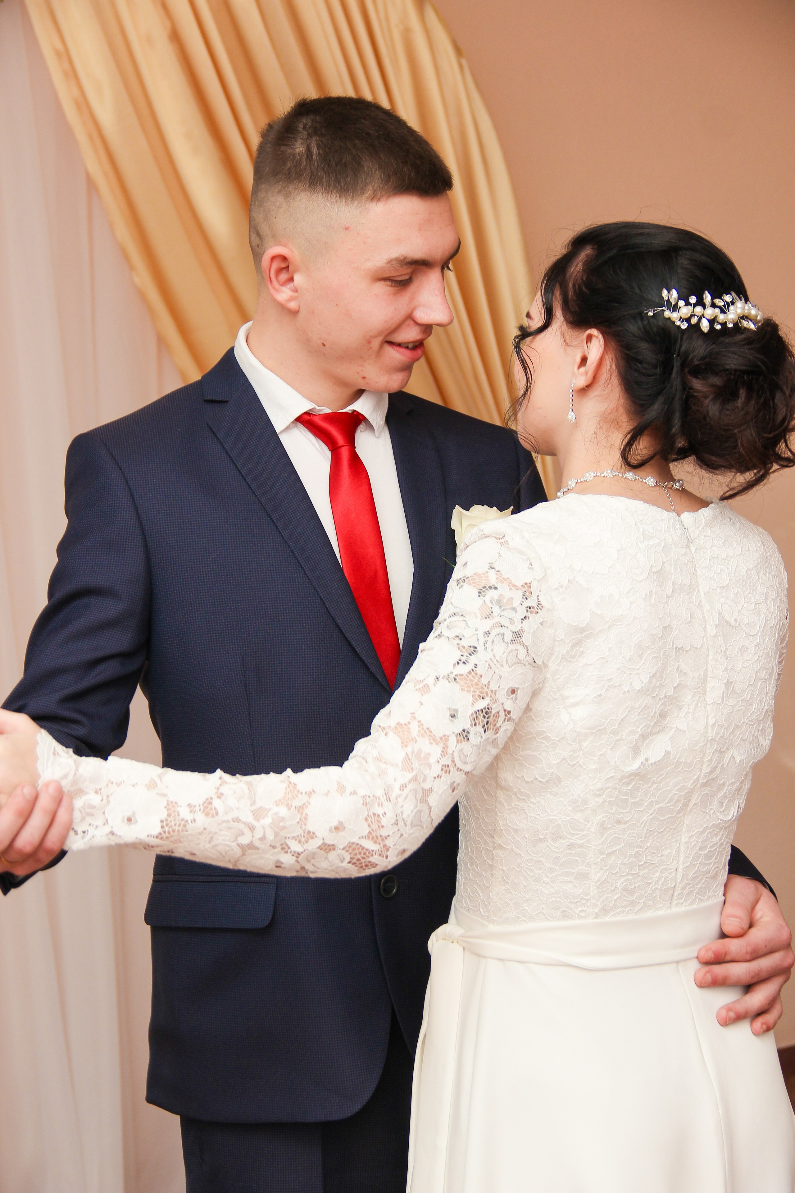 Свадебные фотосессии Барнаул/ Алейск. Выпускные альбомы для школ и Детских садов в Барнауле /Выпускные/Свадебные/Детские/Семейные и др. виды съёмок /Фотограф Вера Валейко