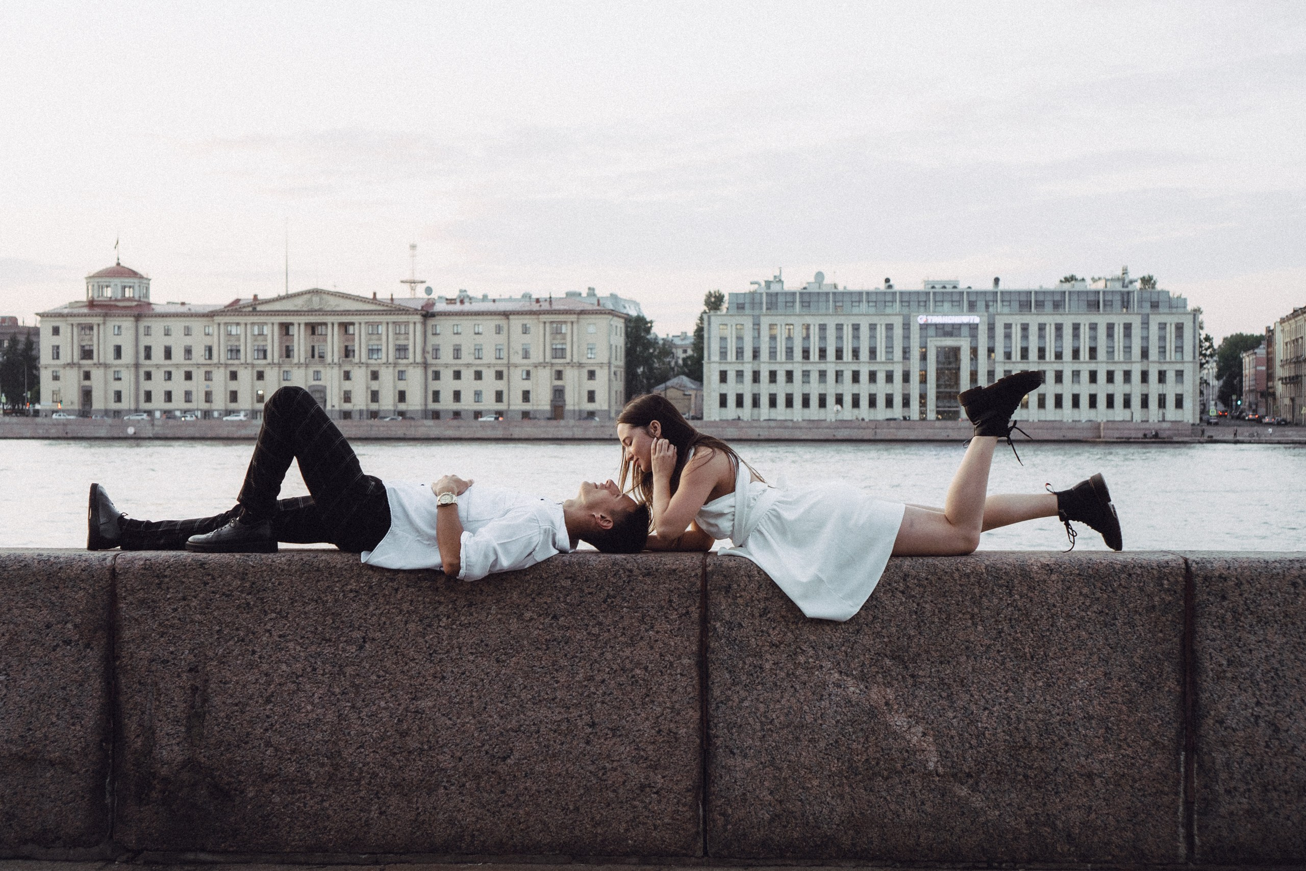 Городская прогулка влюбленных. Профессиональный фотограф, Санкт-Петербург — Виктория Богомолова