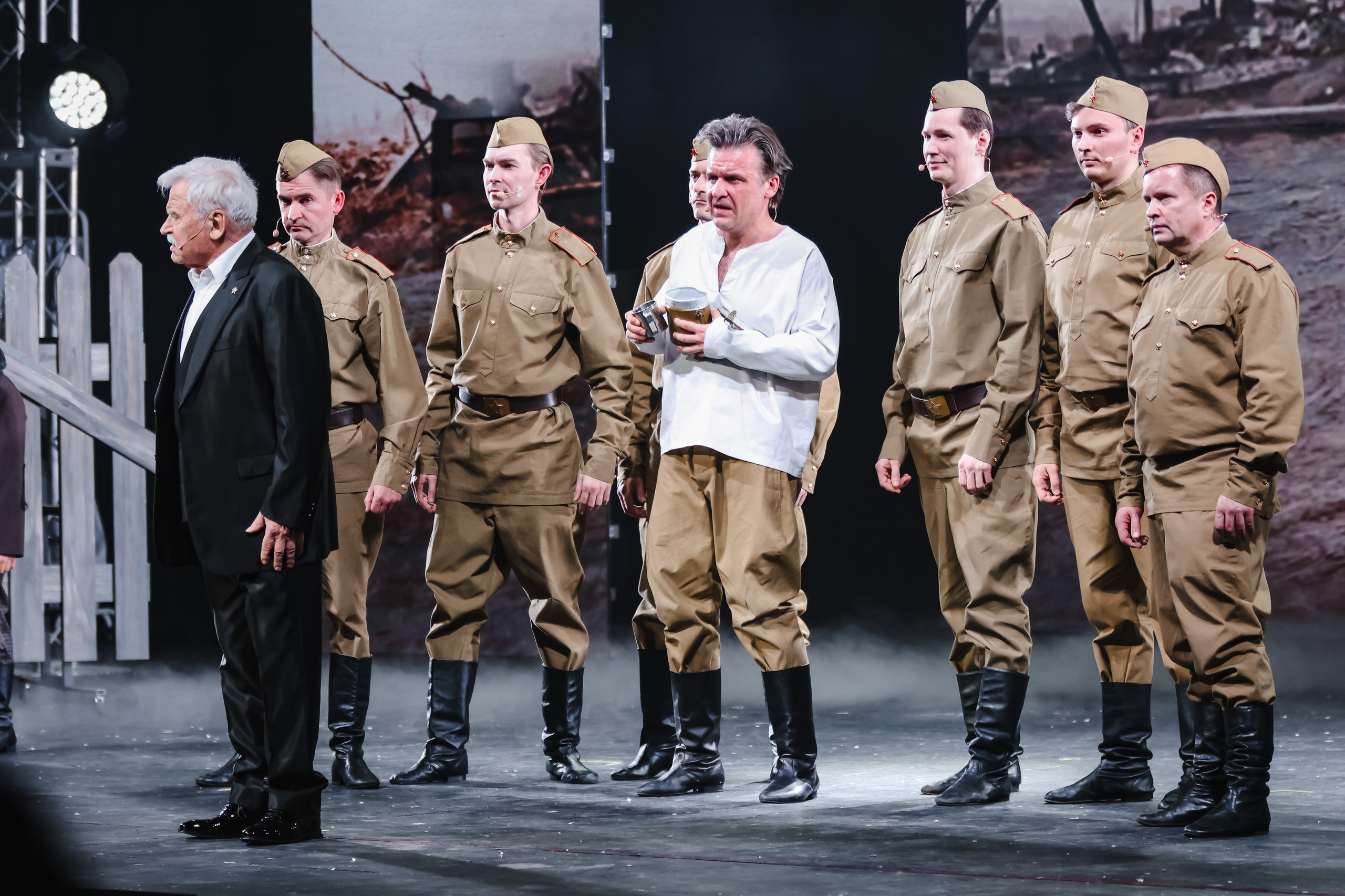 Василий Теркин, театр «Русская песня». Фотограф Ольга Махалова — Санкт-Петербург, Москва, Нижний Новгород