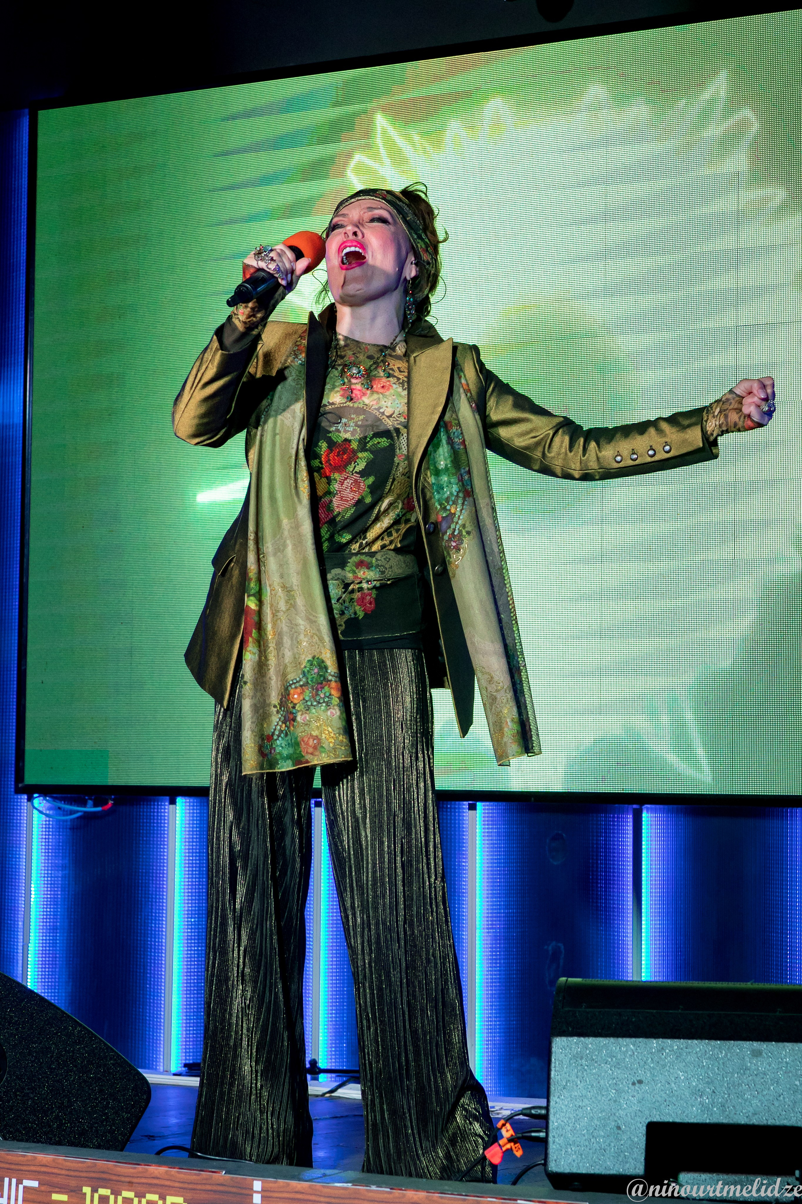 Презентация клипа Милы Романиди. Art photographer Nino