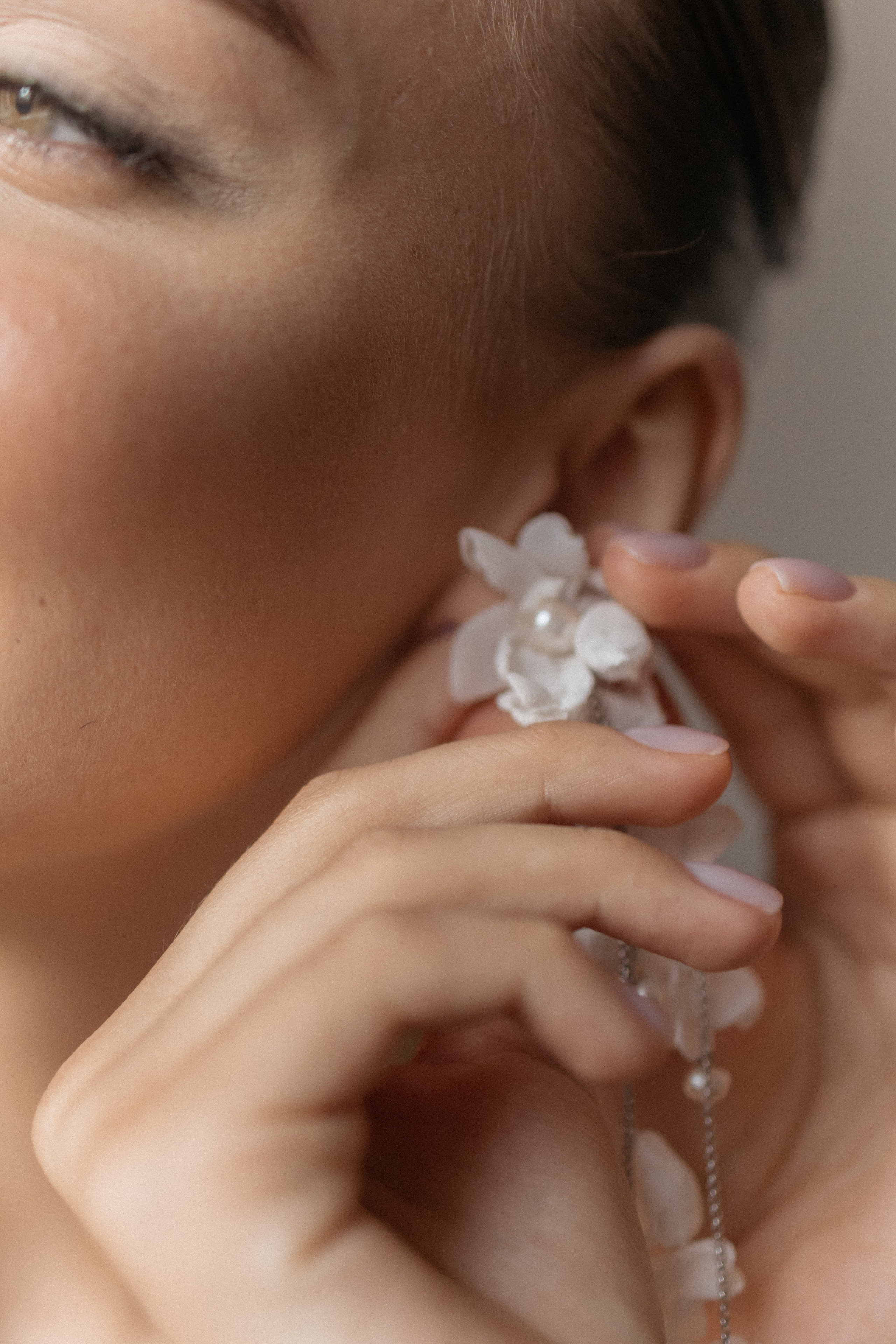 Сборы в апартаментах Тимофей & Наталья. Фотограф Москва|Комиссарова Наталья