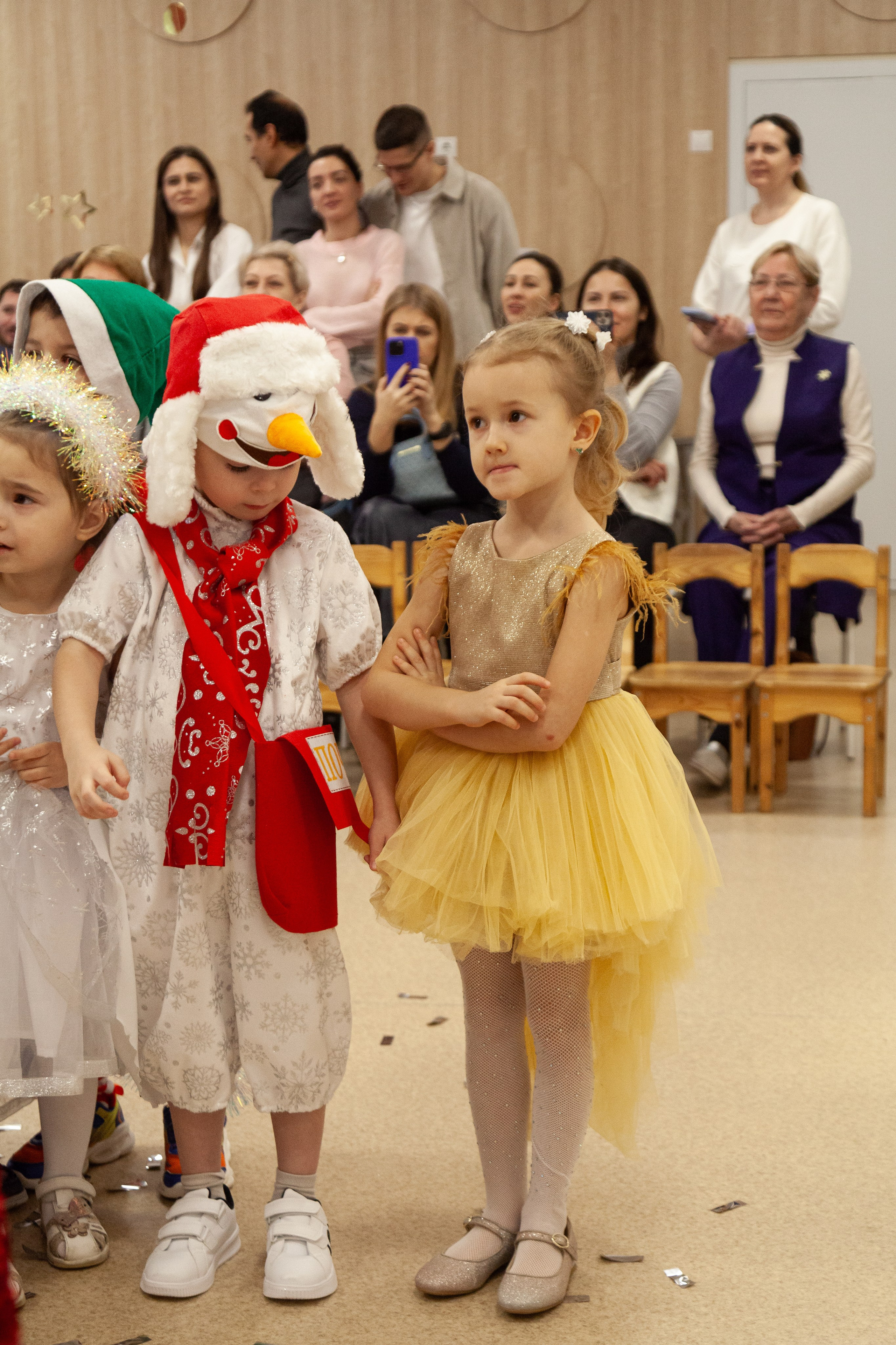 Новогодний утренник. 17.12.24. Профессиональное фото в Казани: от идеи до результата. Фотограф Яна Мур