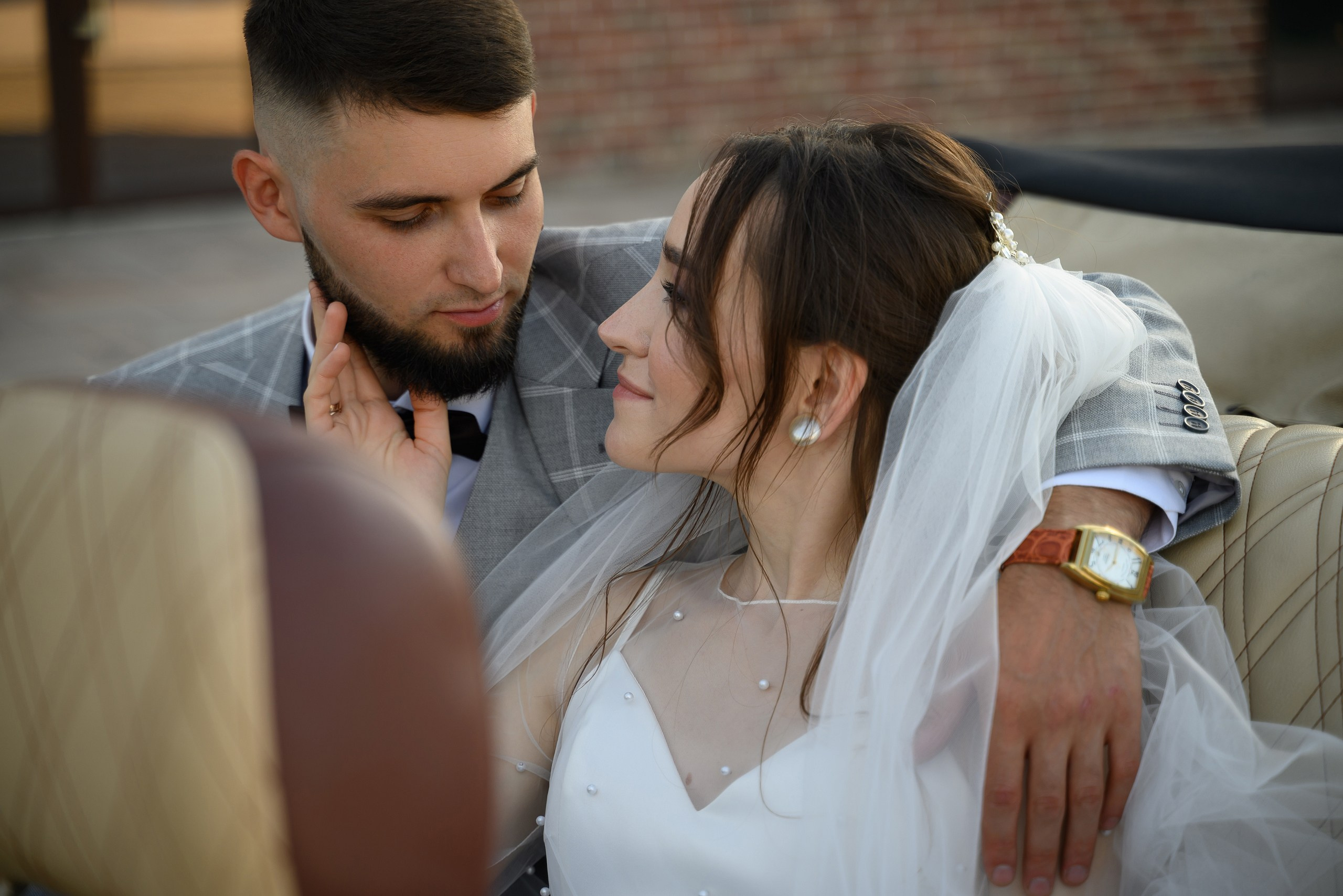 Свадебная фотосессия с кабриолетом в Краснодаре.