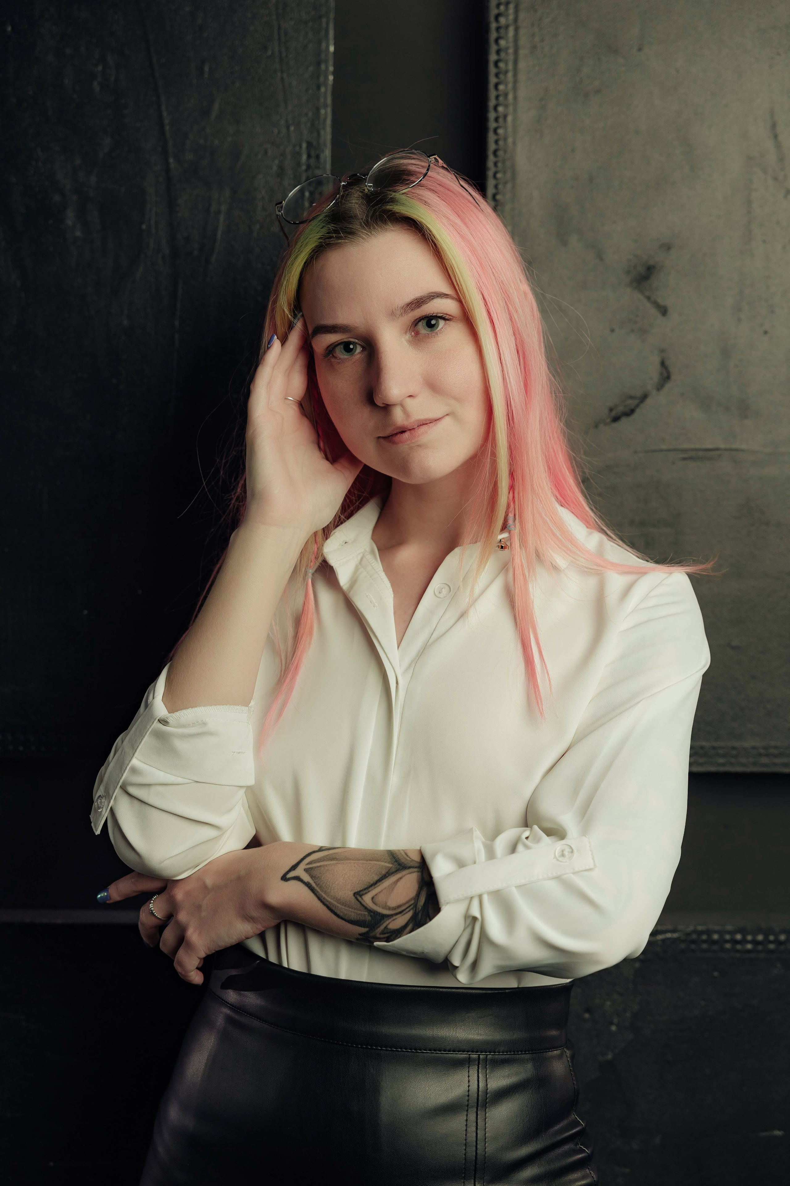 Коллективная фотосессия для мастеров тату-салона «Бить-Колотить». Алексей Шаров — свадебный и репортажный фотограф в Нижнем Новгороде