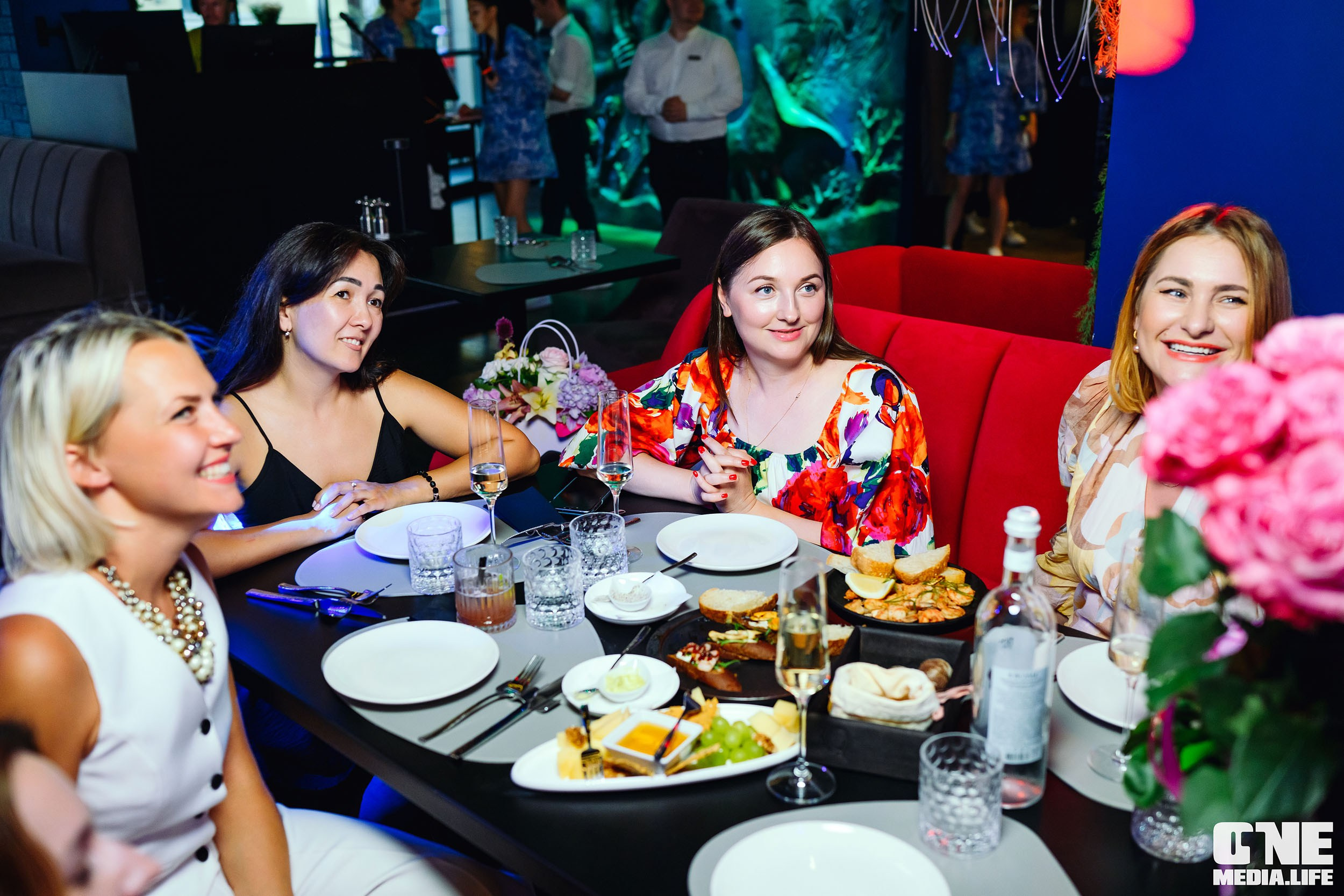 Фоторепортаж из ресторана Океан. One Media Life: фоторепортажи, фотоотчеты с мероприятий и заведений