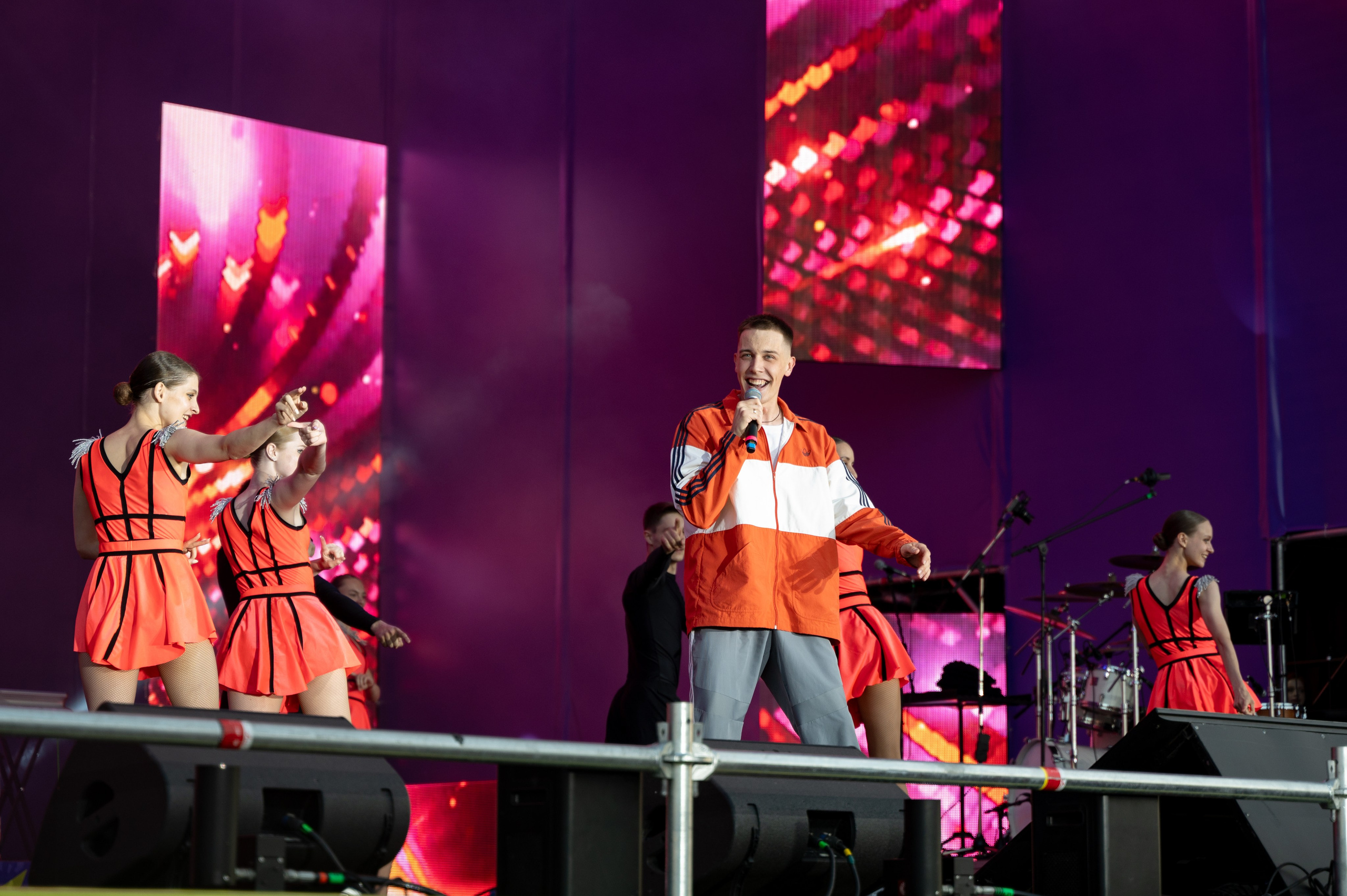 День молодежи | Концерт JONY & Егора Крида | 28.06.2025. Фотограф в Омске Елизавета Кириллова