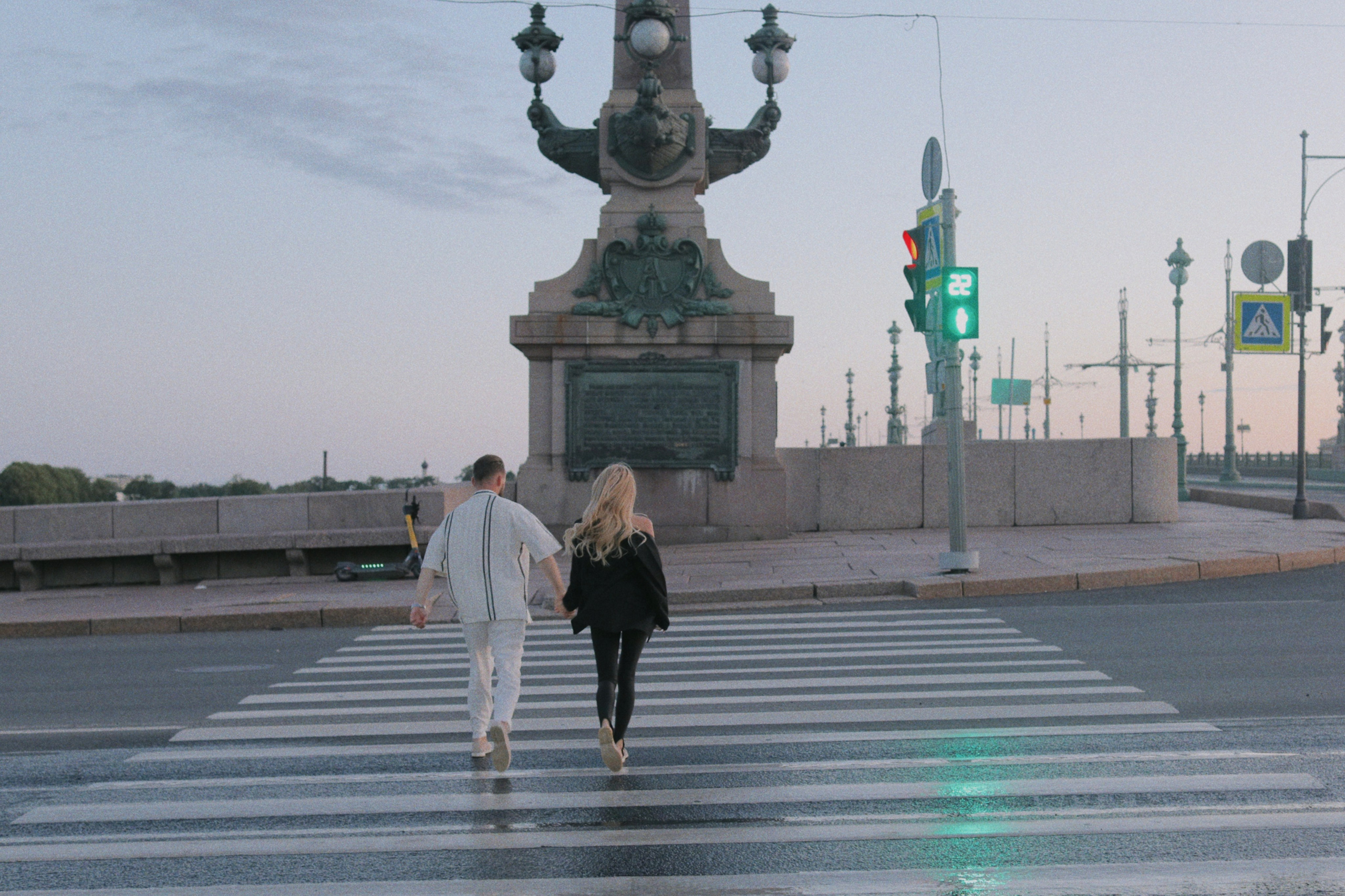 В теплом летнем рассвете раствориться с тобой, любовь моя. Rose Korenevskaya|Ваш нежный фотограф