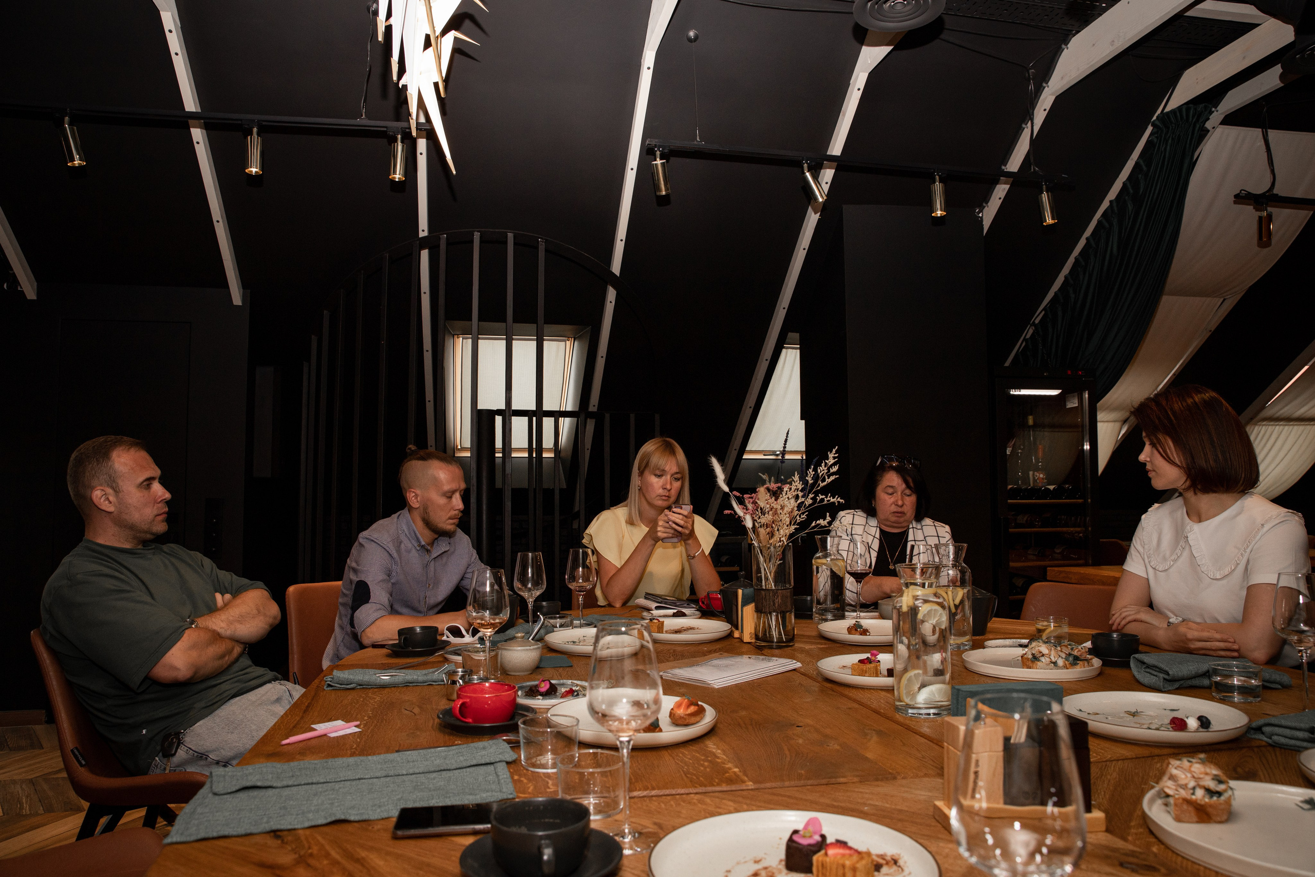 Званый Ужин | Ресторан Кулинарный Цех. Alexey Sentyurin, brands and business photographer in Moscow