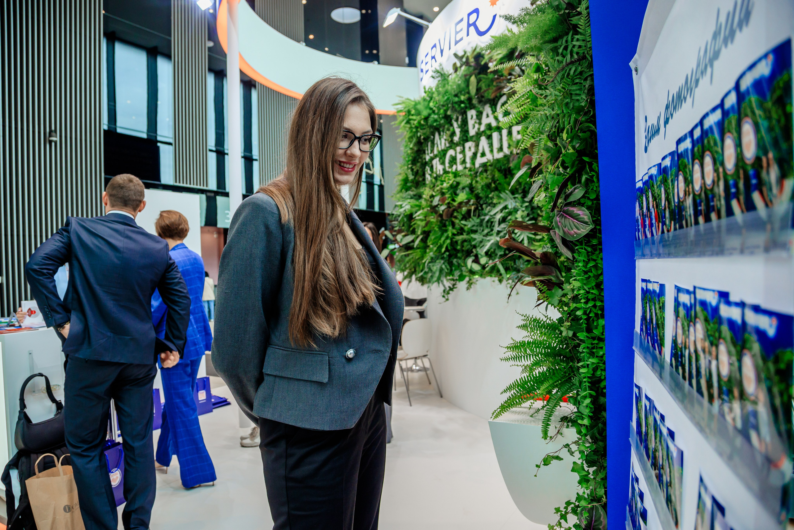 Фотограф на выставку в Спб — заказать съемку в Санкт-Петербурге— Екатерина Ладванова