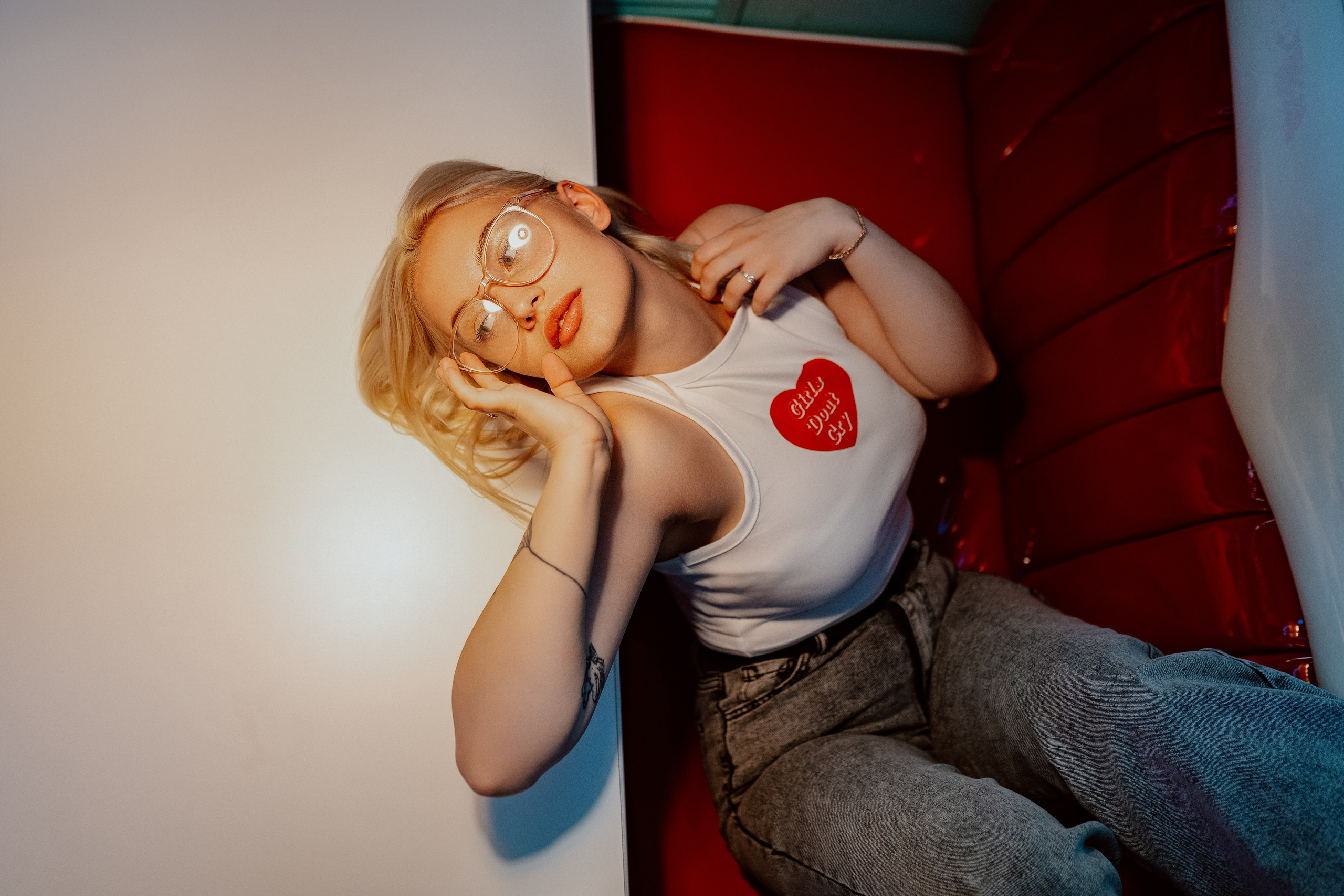 Женский портрет в студии. Фотограф Минск